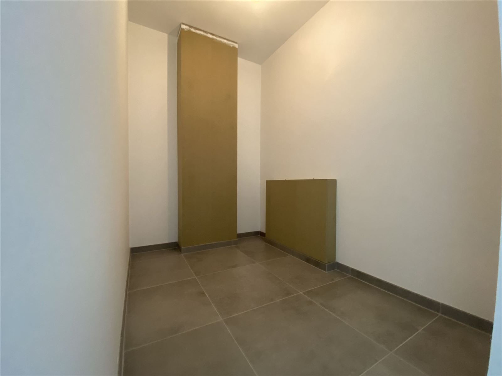 Ruime woning met 3 slaapkamers te huur foto 15
