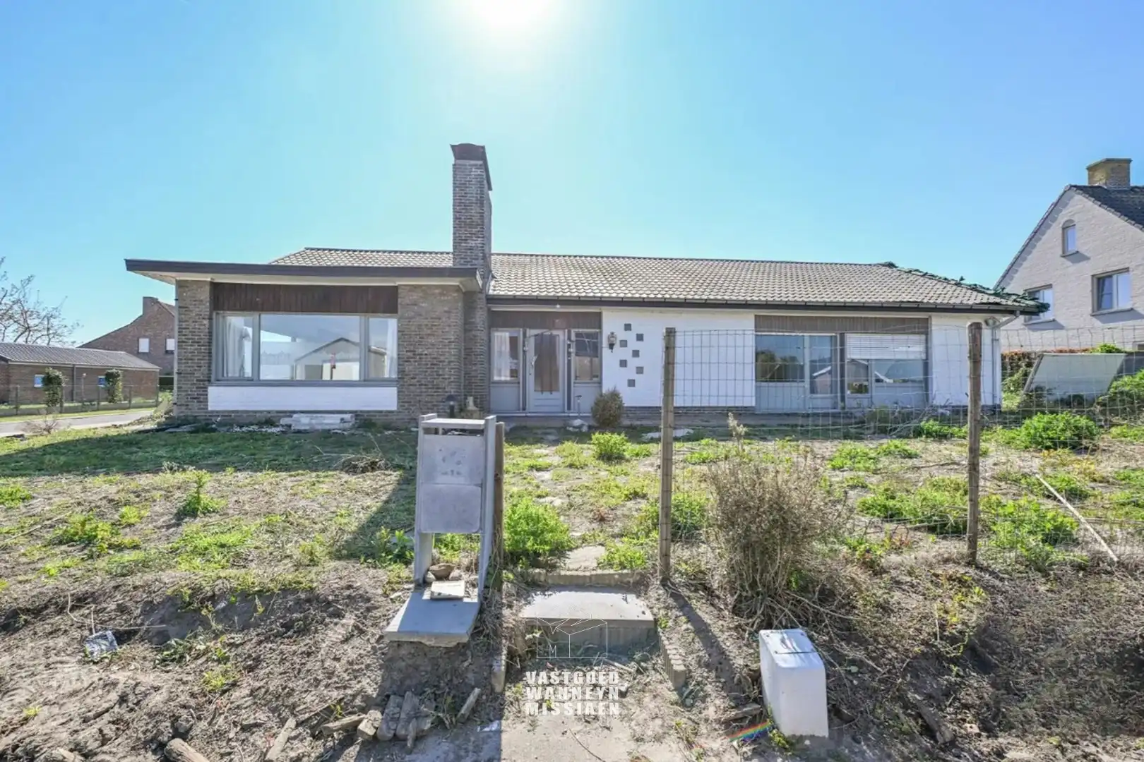 Te renoveren gelijkvloerse woning op 781m2 te centrum Wingene foto 3