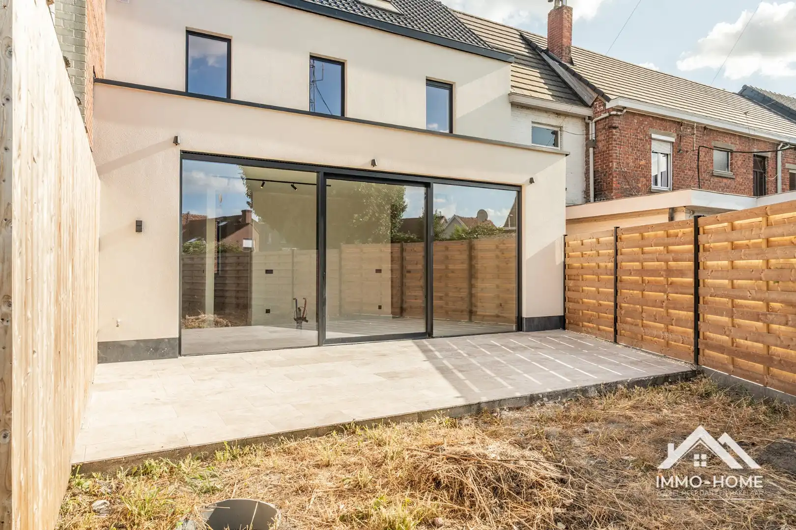 TOP renovatie, A-label met 5 slaapkamers!! foto 2
