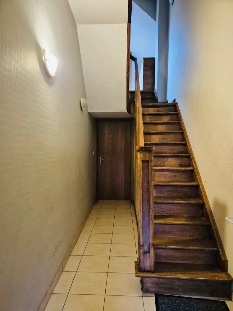 Charmante woning met 3 slaapkamers, garage en grote zolder foto 4