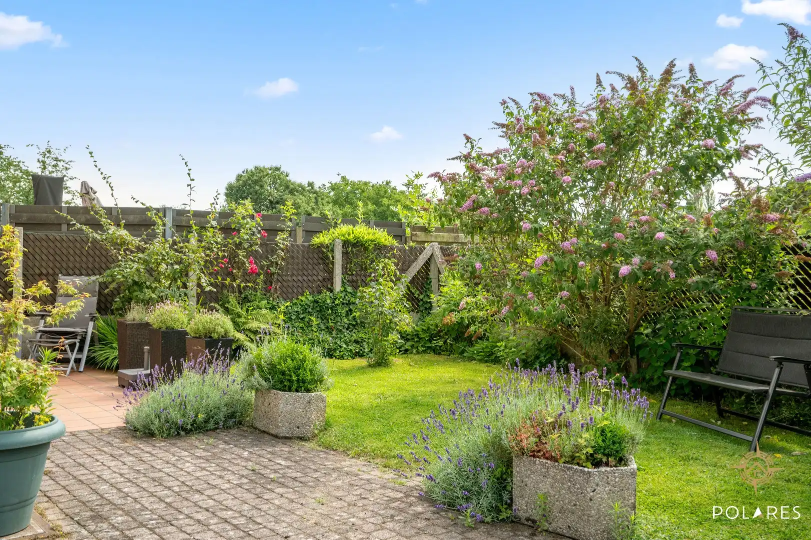 Instapklare woning met uitbreidingsmogelijkheden op toplocatie! foto 25