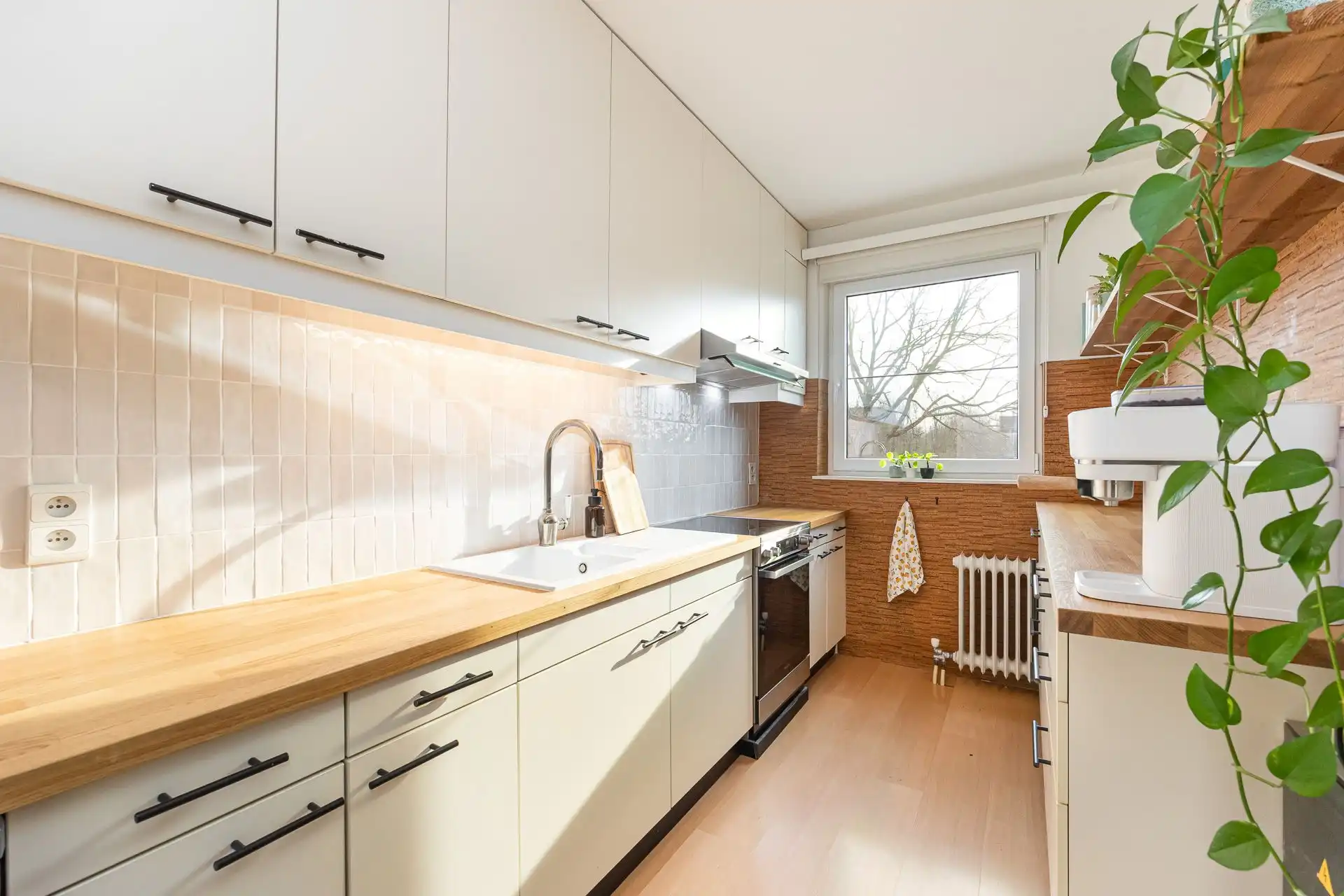 Verzorgd appartement met 2 SLKPS in rustige buurt foto 28