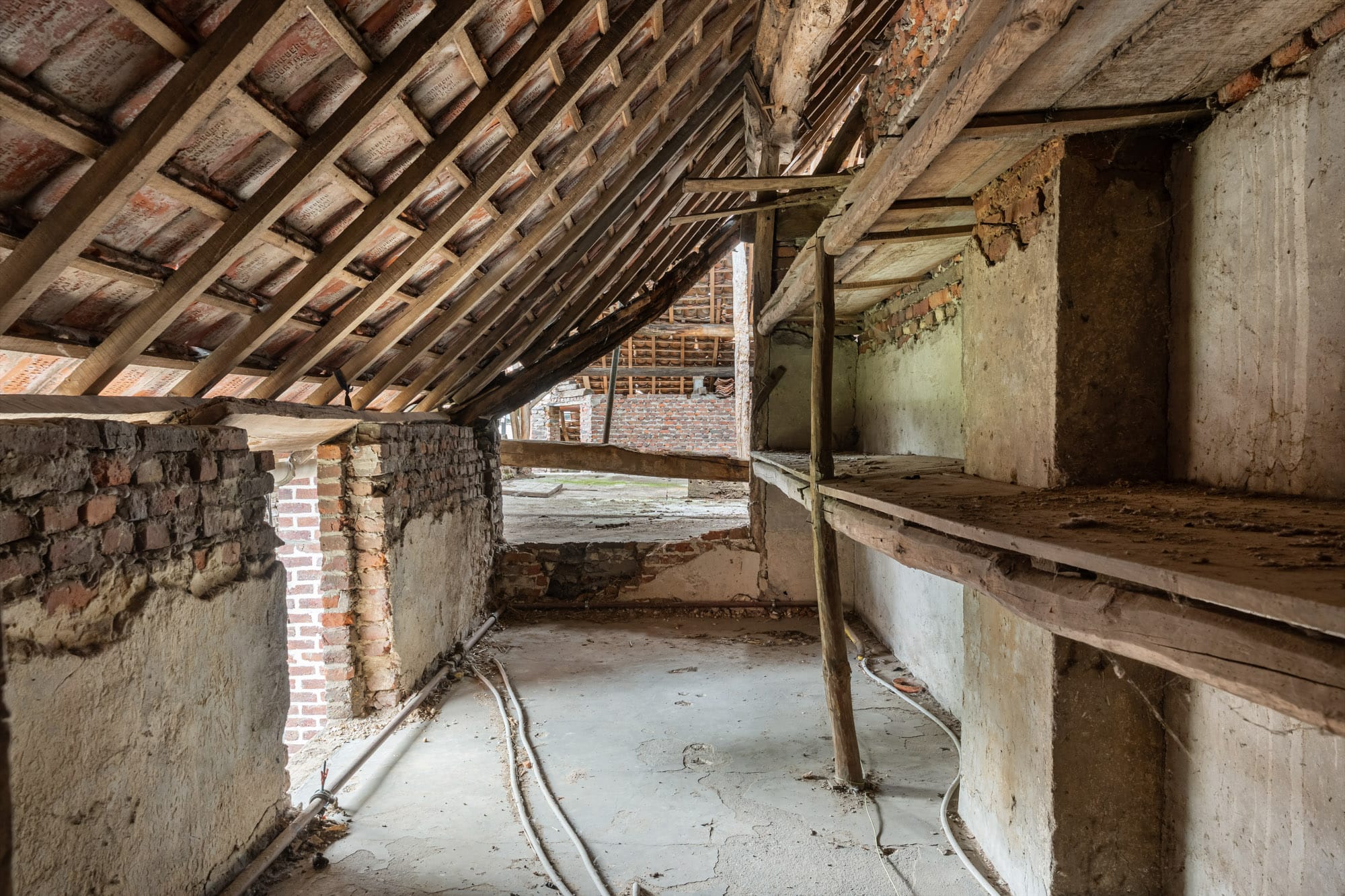 Karaktervolle hoeve met eindeloze mogelijkheden in hartje Beverst! foto 21