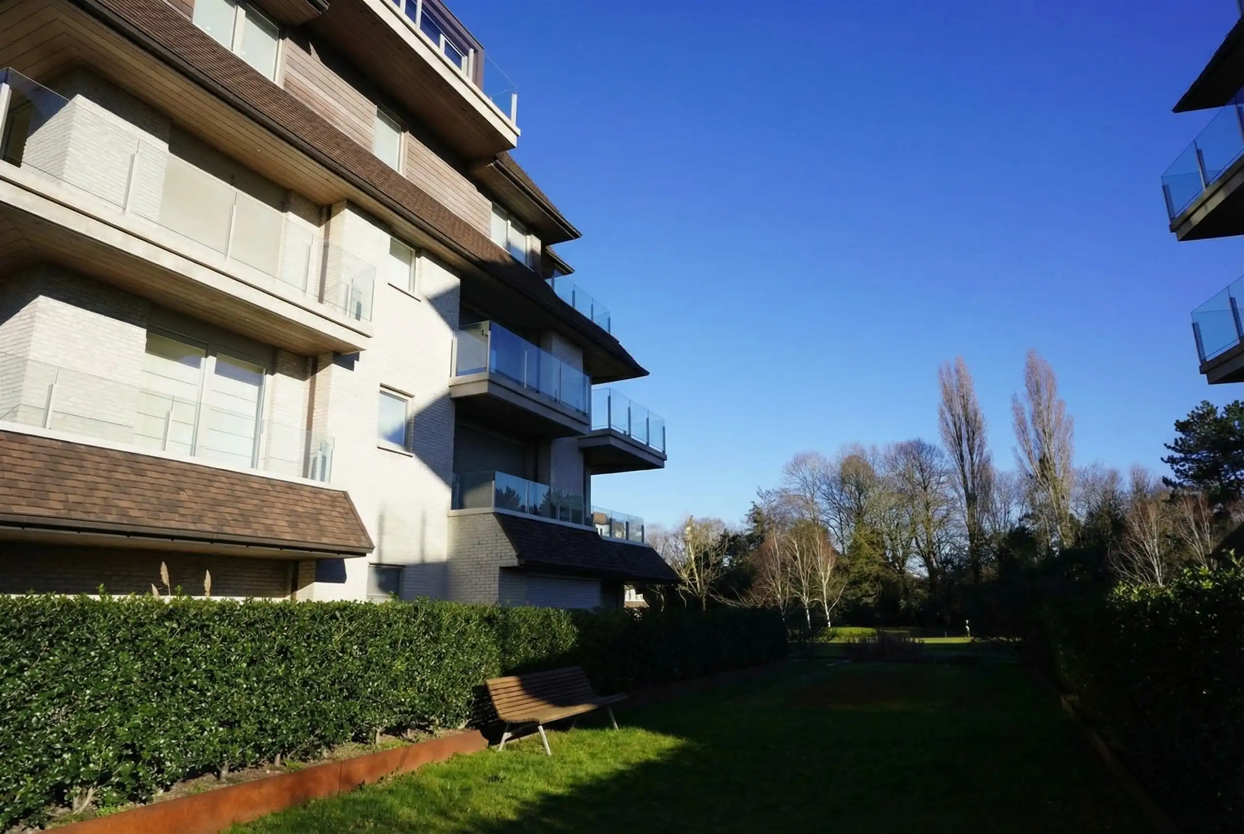 Zeldzame parel!  Klasse appartement met groen panorama foto 25