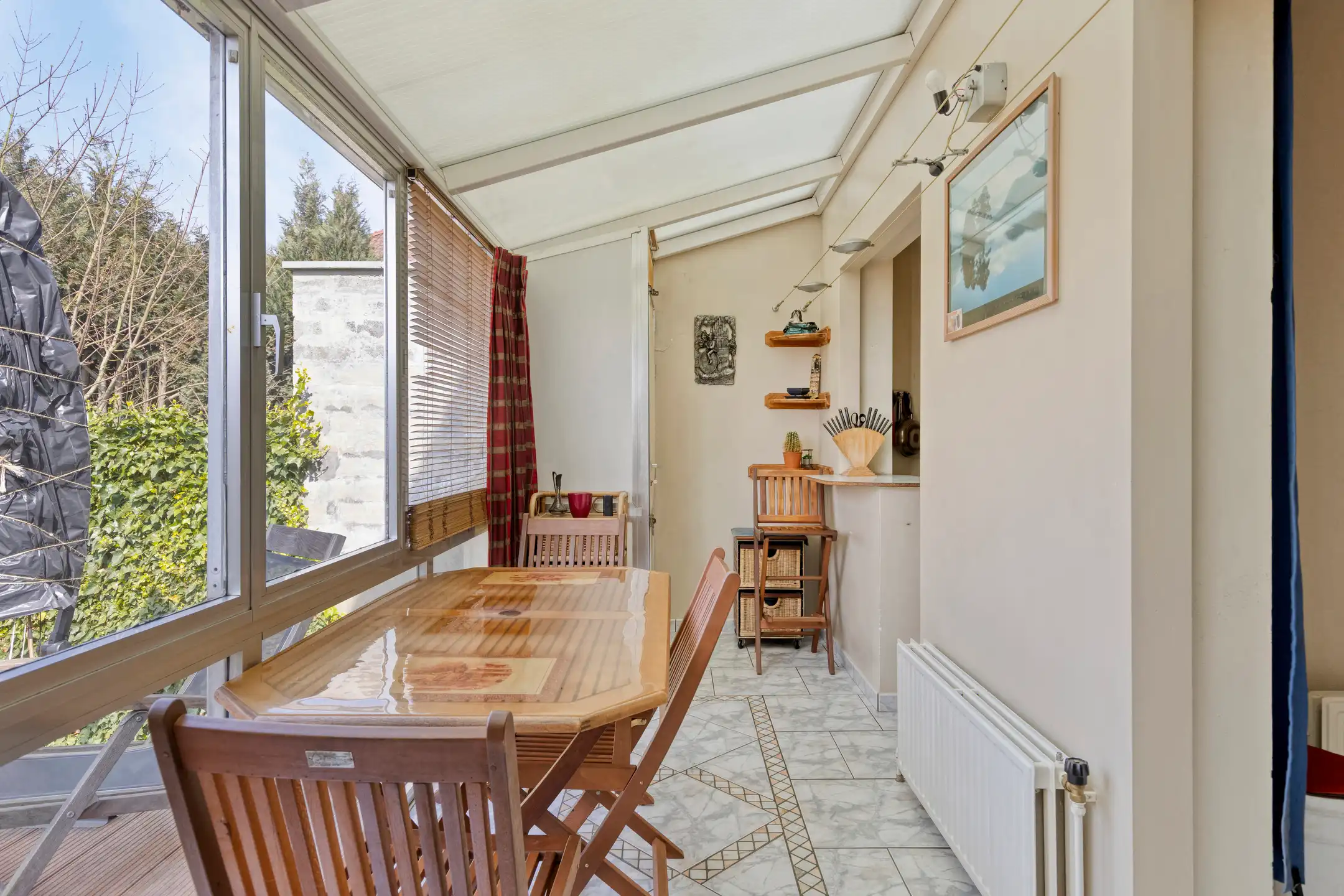 Bel-etage met tuin 2 (3) slpk), garage en veel lichtinval foto 14