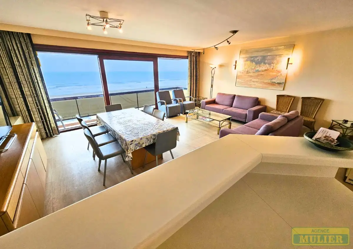 Appartement te koop foto {{pictureIndex}}