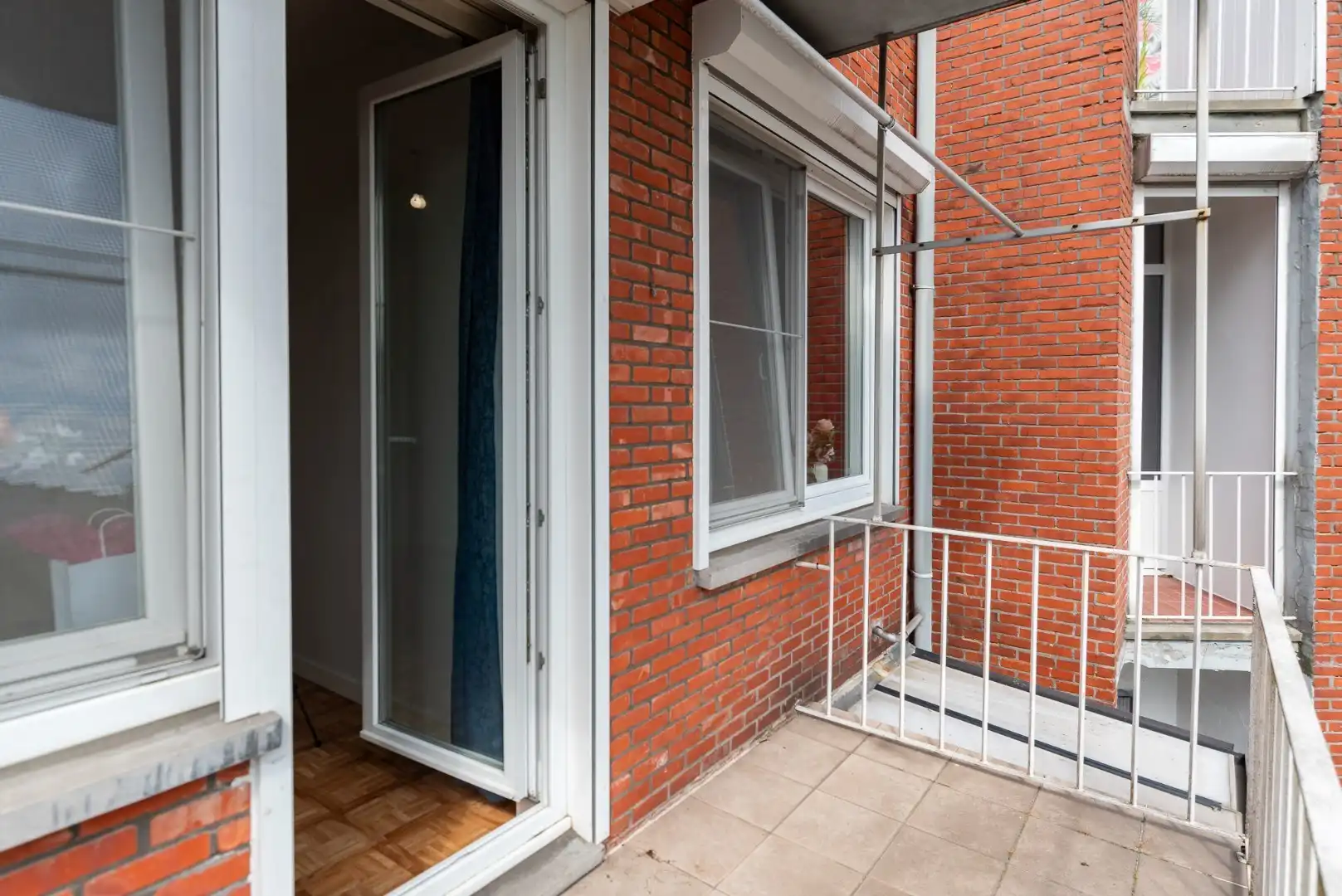 Ruim 2 slaapkamer appartement met garage in Boechout! foto 22