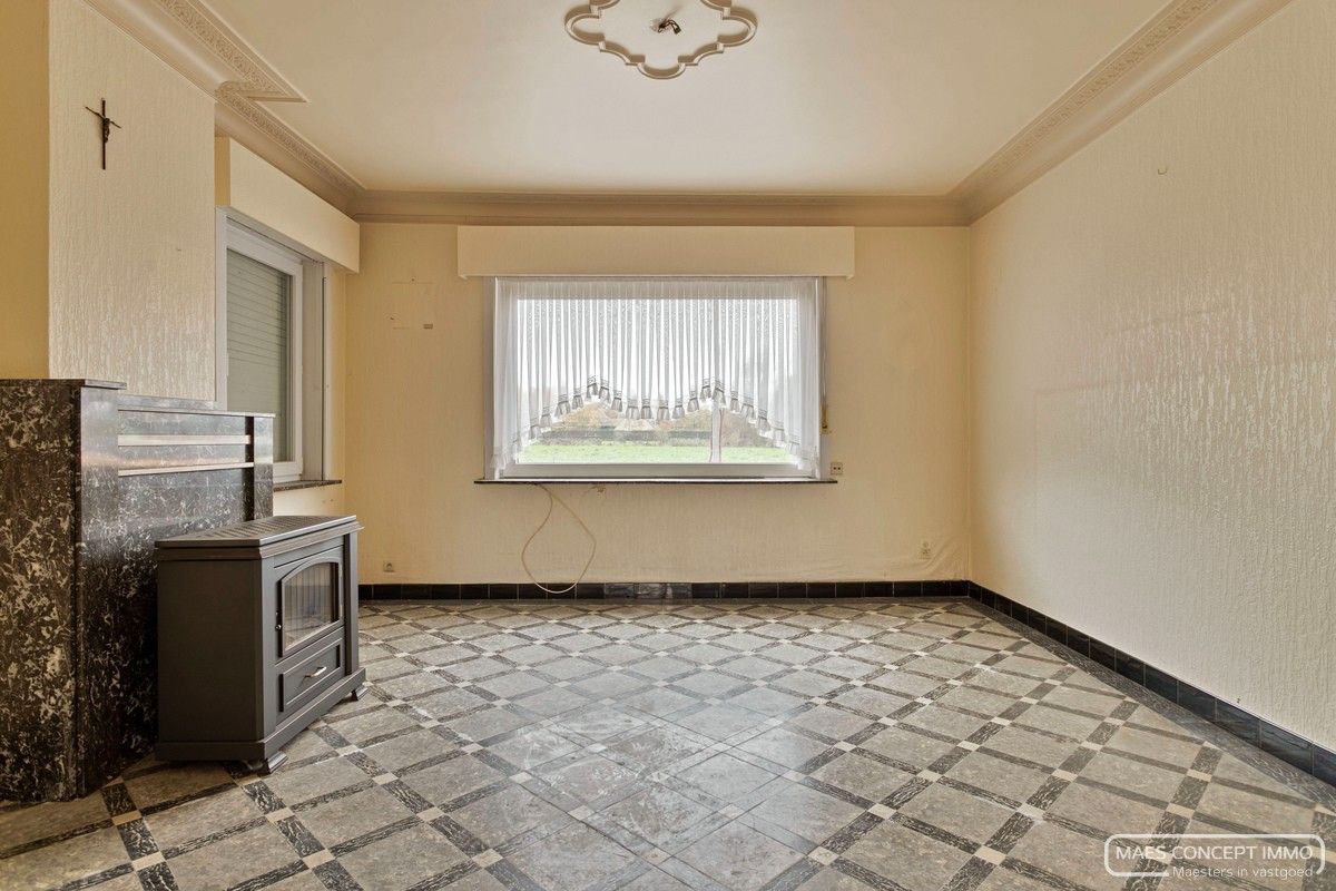 Te renoveren woning in Anzegem foto 4