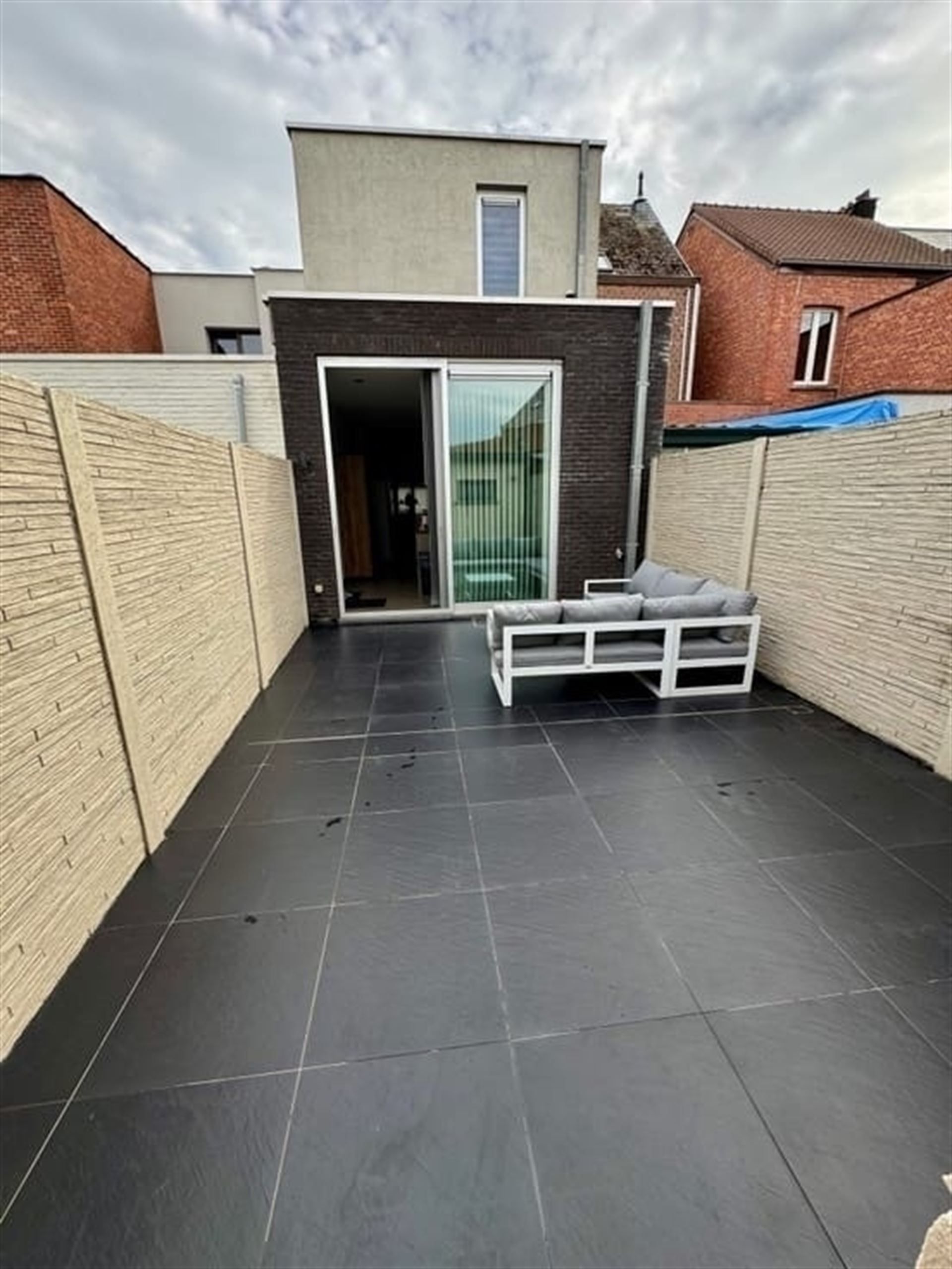 volledig vernieuwe woning nabij het centrum! foto 10