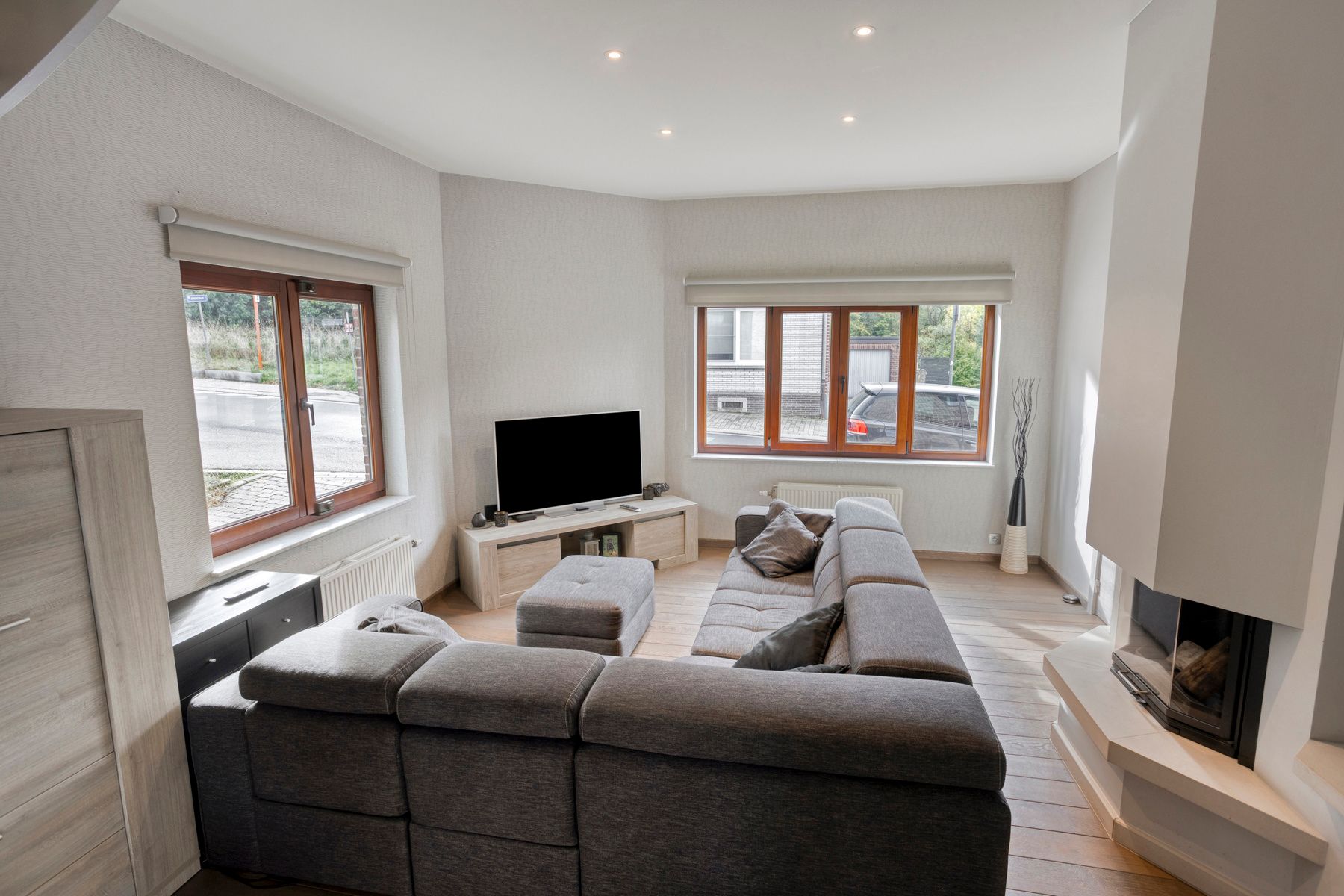 Woning met 3slpk, tuin en oprit, dorpskern nabij Beukenbos. foto 7