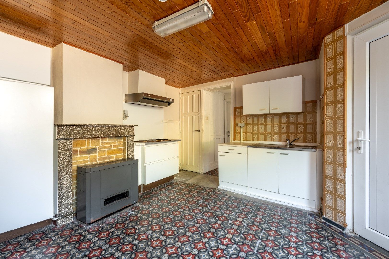 Centraal gelegen huis met 3 kamers en een aangename tuin foto 12