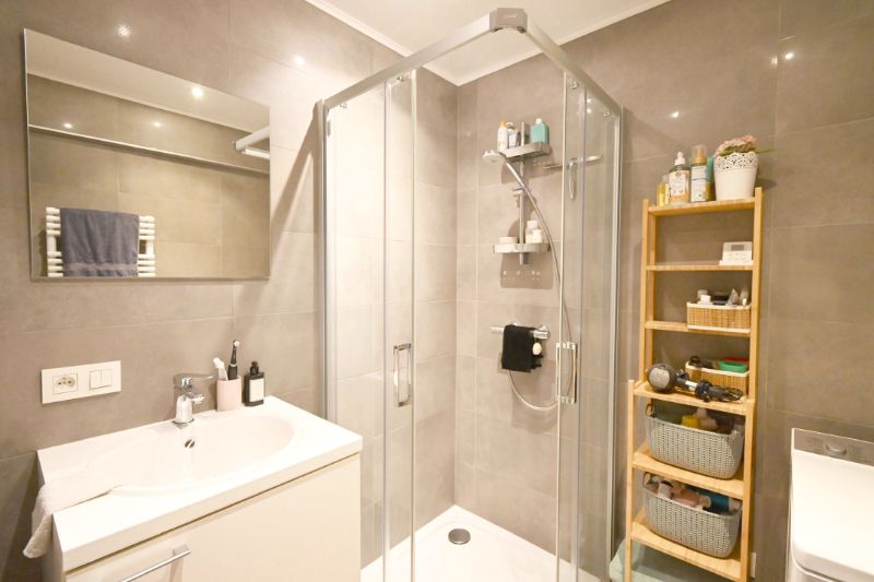 Modern en energiezuinig stadsappartement met 2 slpks in hartje Gent – Bagattenstraat foto 19