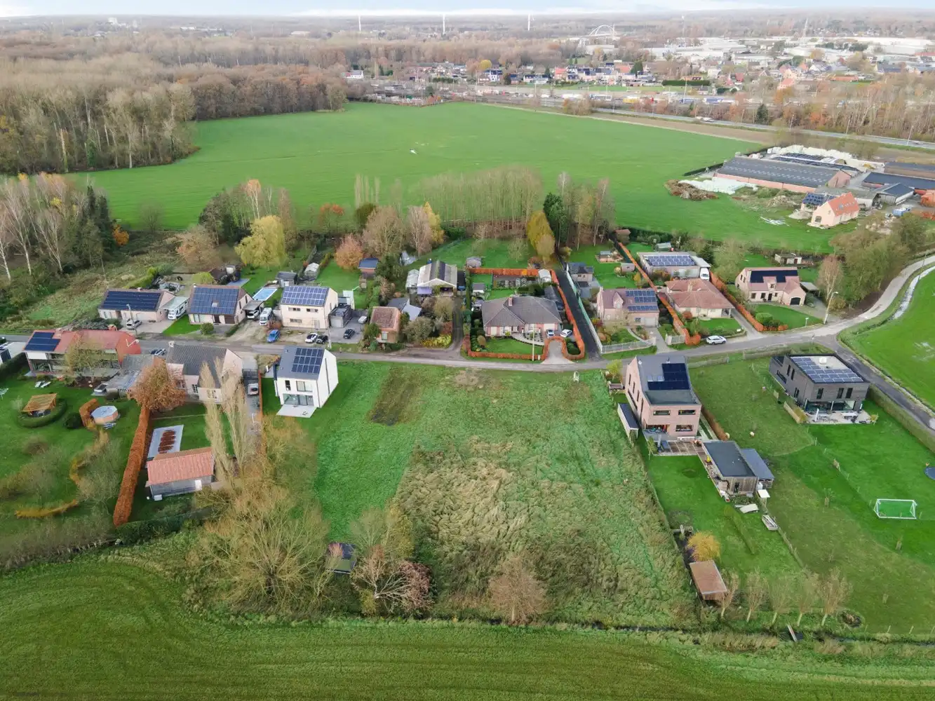 BOUWGROND 1.232 m² VOOR OPEN BEBOUWING! foto 5