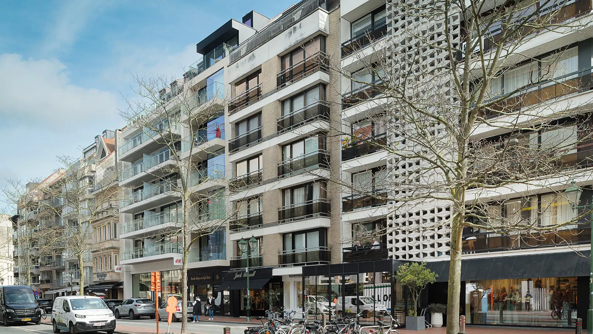 Appartement met 1 slpk. aan de zonnekant van de Lippenslaan foto {{pictureIndex}}