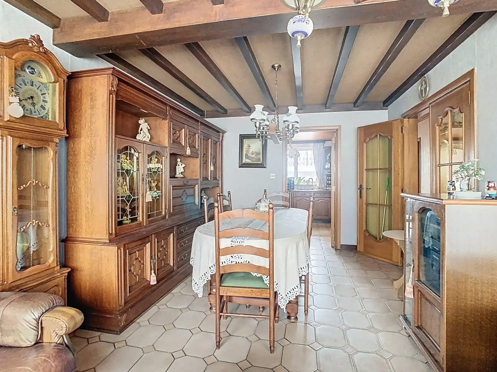 Hoofdfoto van de publicatie: Ruime Woning met 3 SLPK, Tuin én Garage!