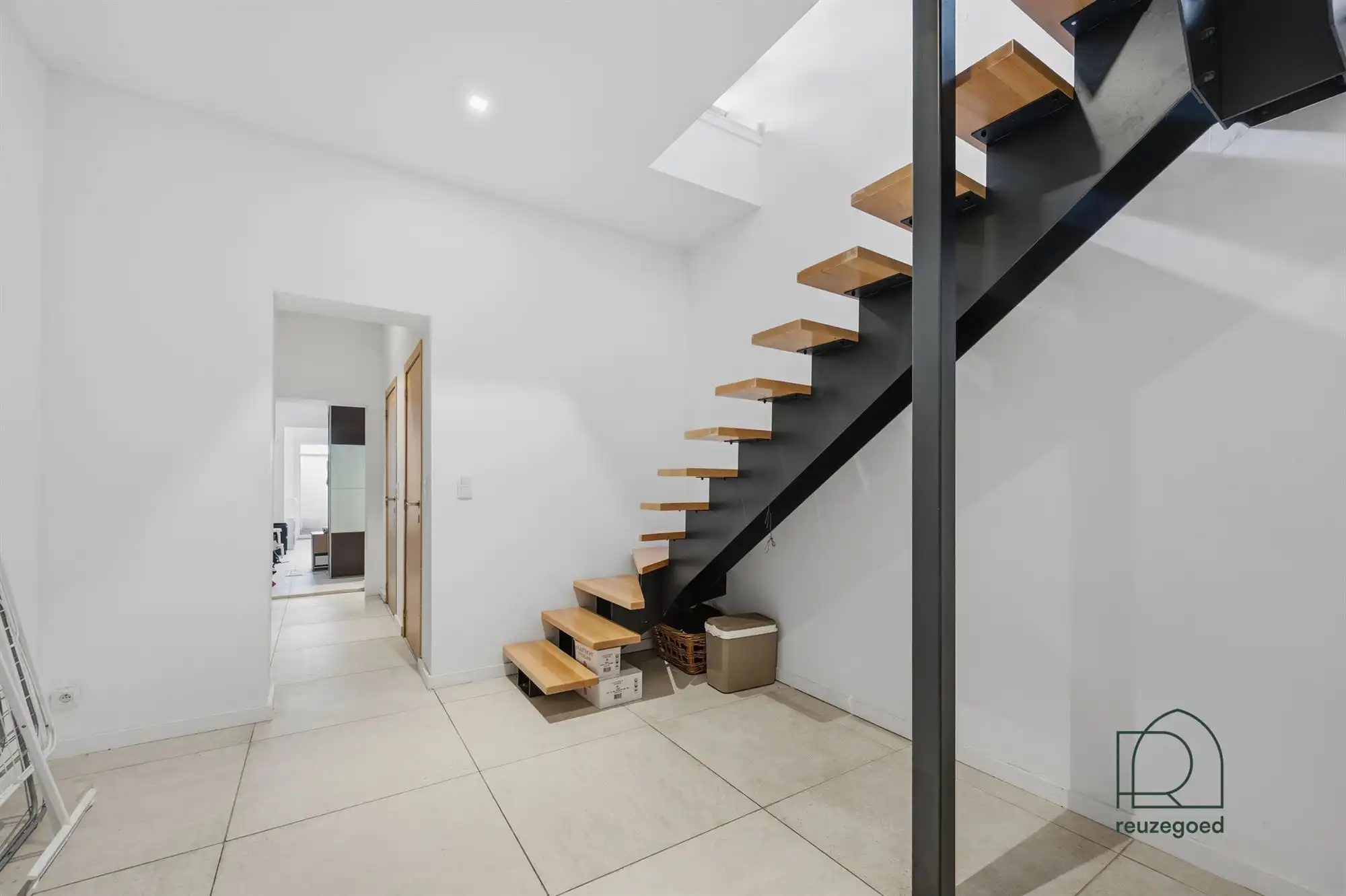 Instapklare stadswoning met garage en 3 slaapkamers op een toplocatie in Mechelen foto 4