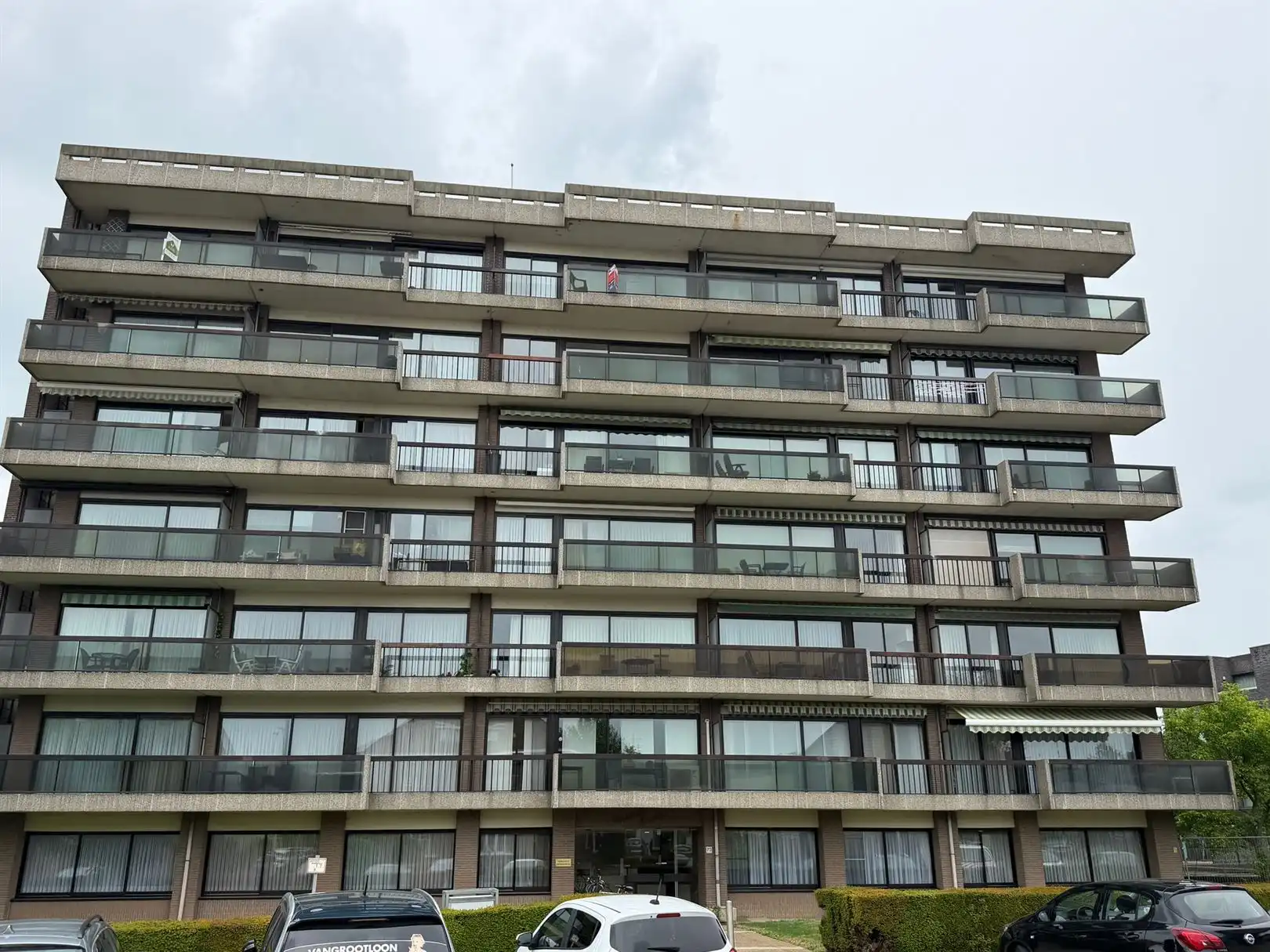 Appartement foto {{pictureIndex}}