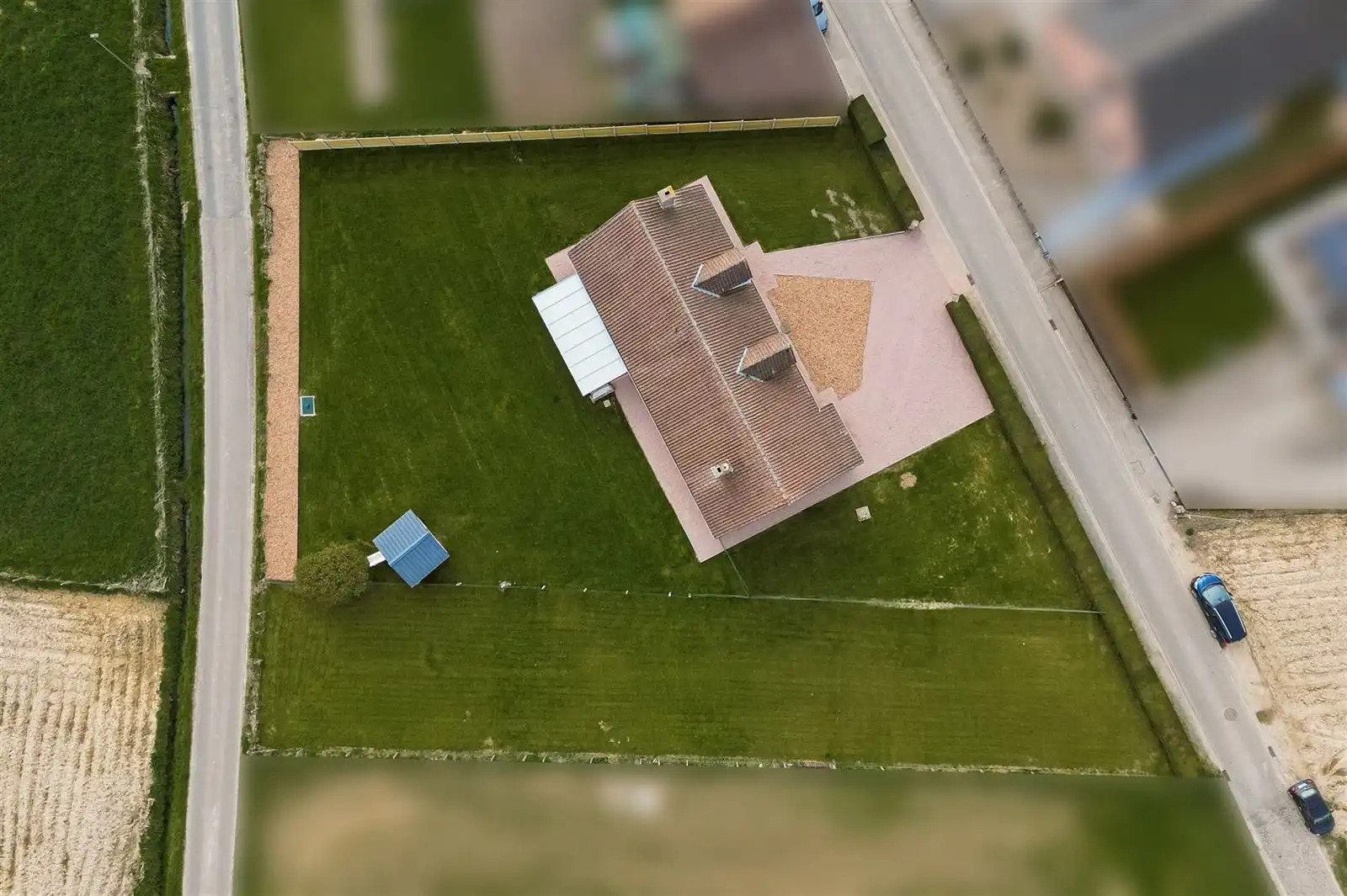 Landelijk gelegen 4-gevel villa - volledig vernieuwd foto 31