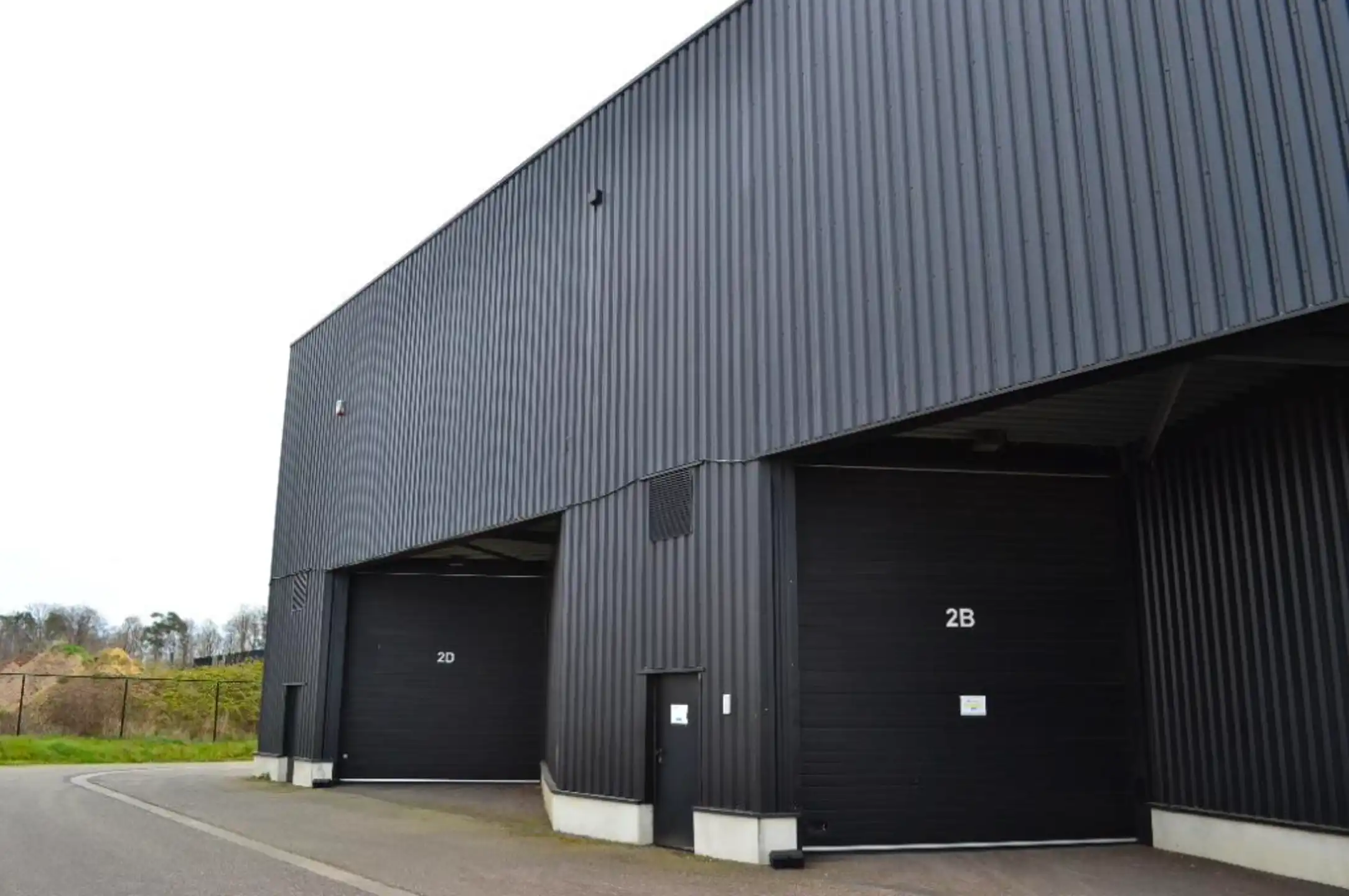 TE HUUR 2 Kantoorruimtes te Meerhout foto 5