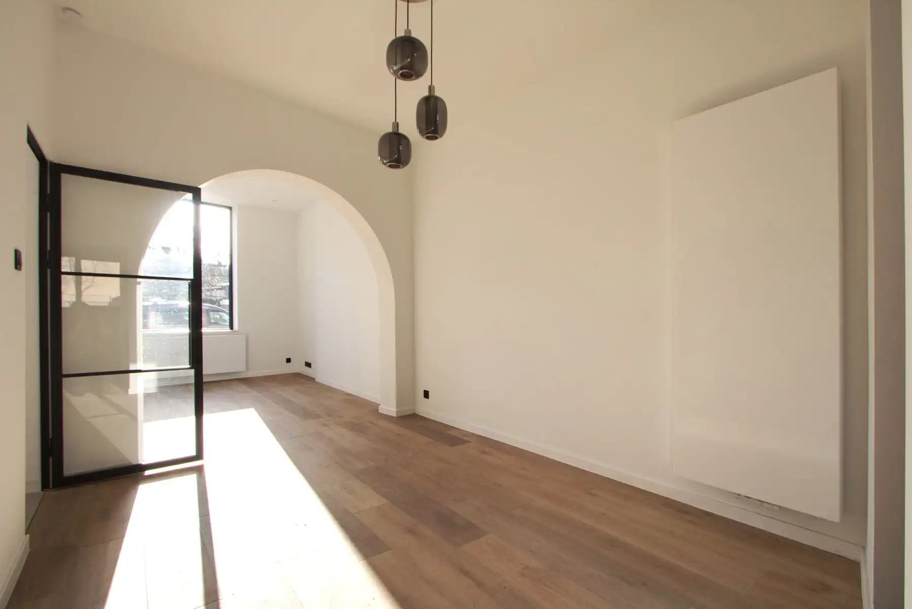 WONING - RENOV - 3 SLK - TERRAS - TUIN - PARKING - CENTRUM foto 4