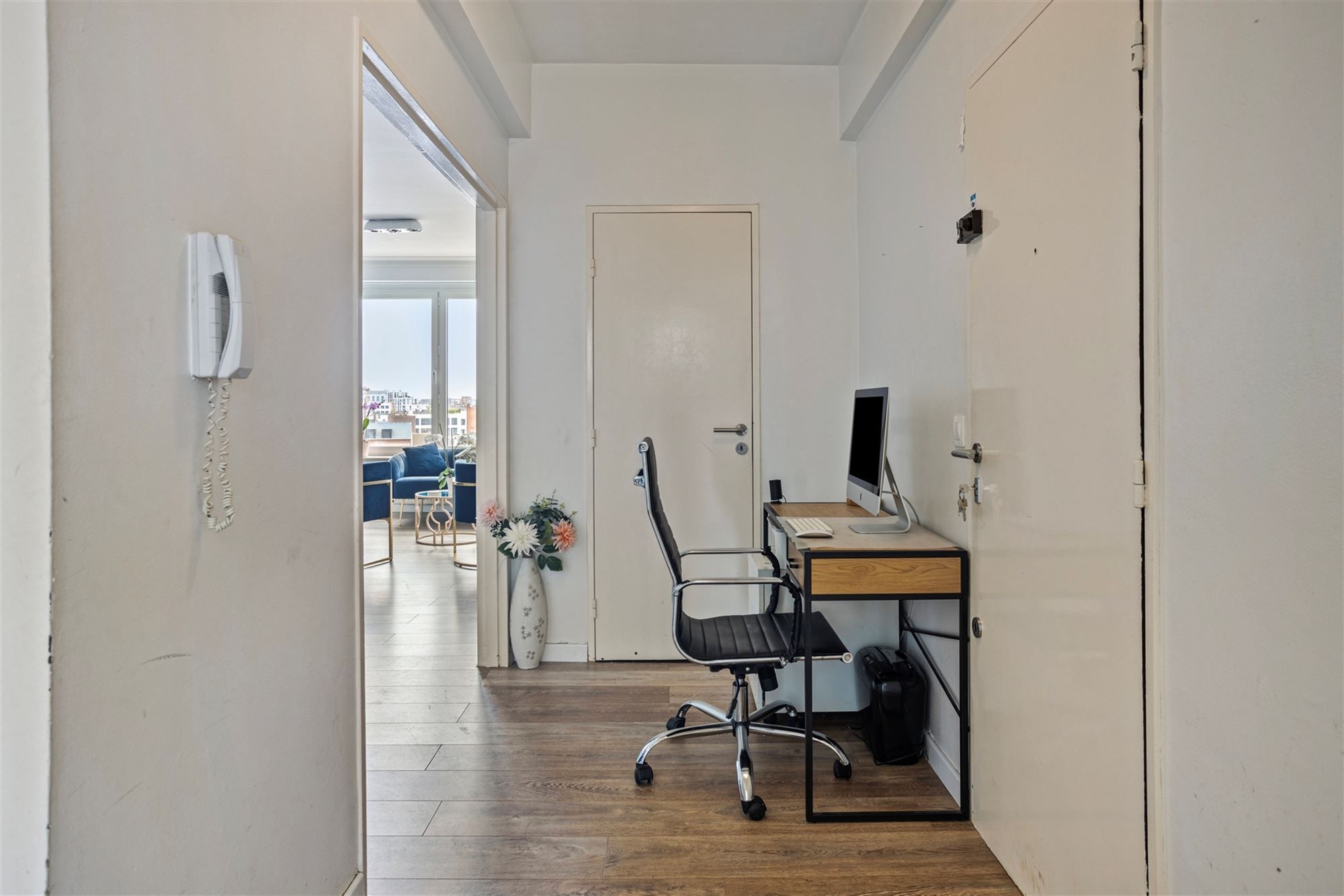 Appartement met 3 slaapkamers en terras op een centrale locatie foto 8