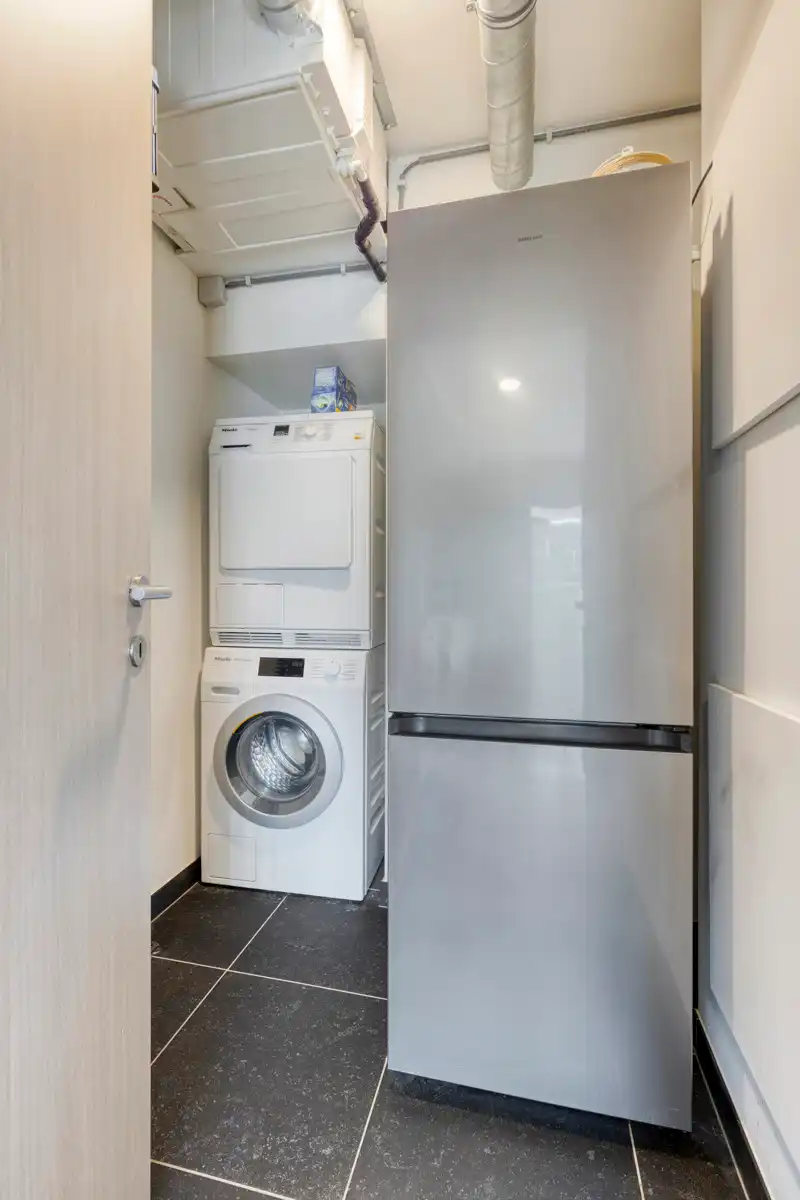 Instapklaar appartement met terras, 2 slpks en staanplaats  foto 8