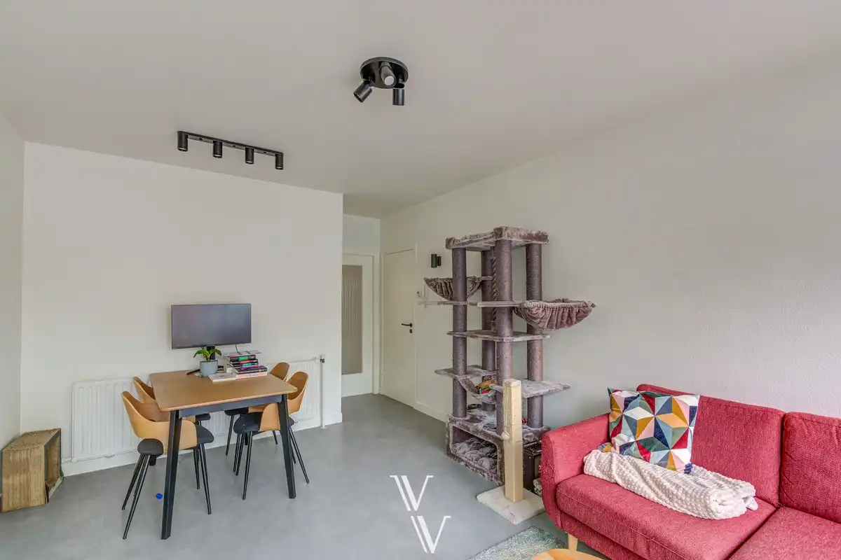 Opbrengsteigendom met kangoeroewoning-mogelijkheid, tuin en terras foto 4