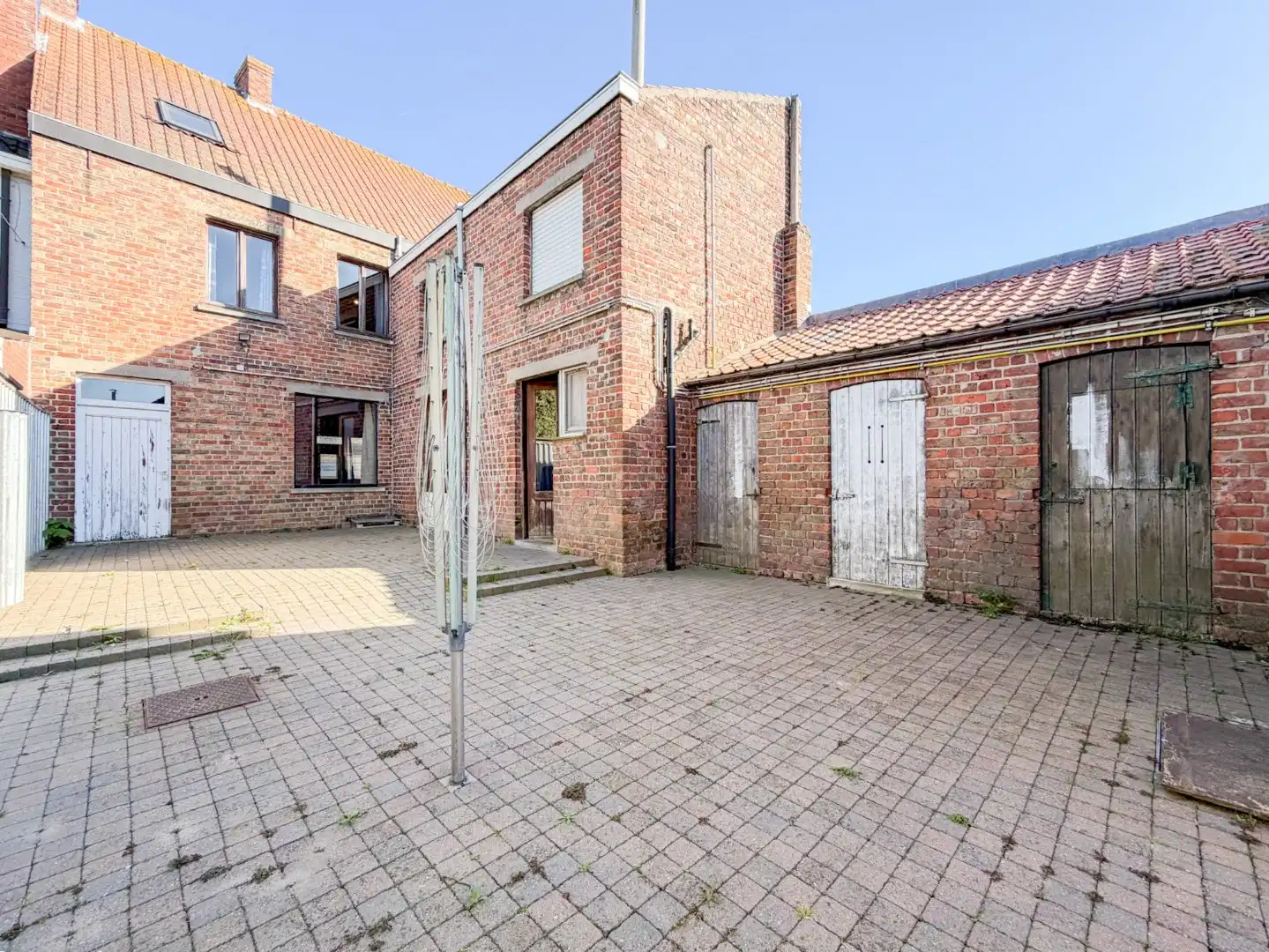 Ruime gezinswoning met 4 slpk, garage en tuin/terras, Ichtegem foto 3