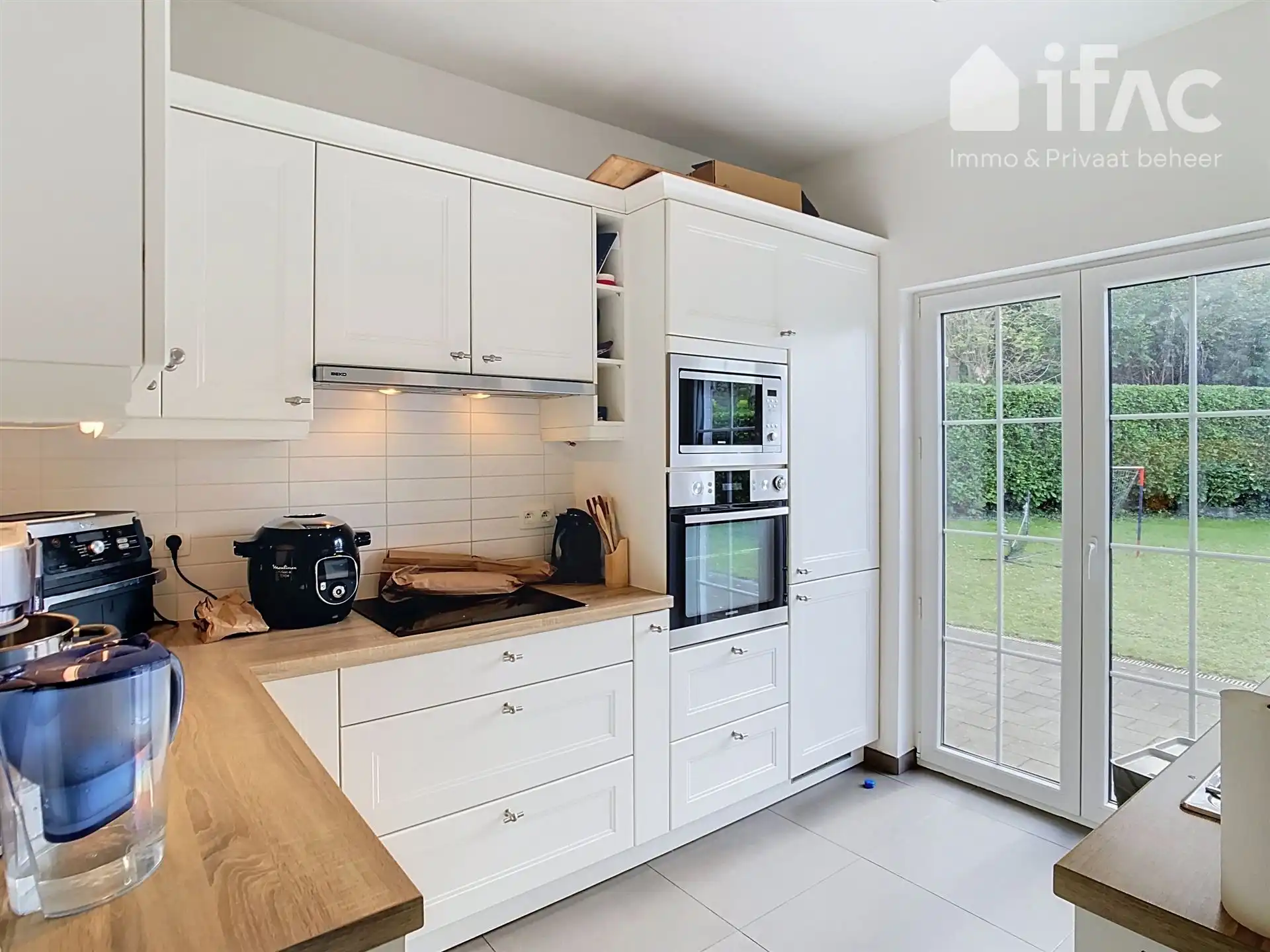 Rustig gelegen bungalow, 3slpks, 2badks foto 11