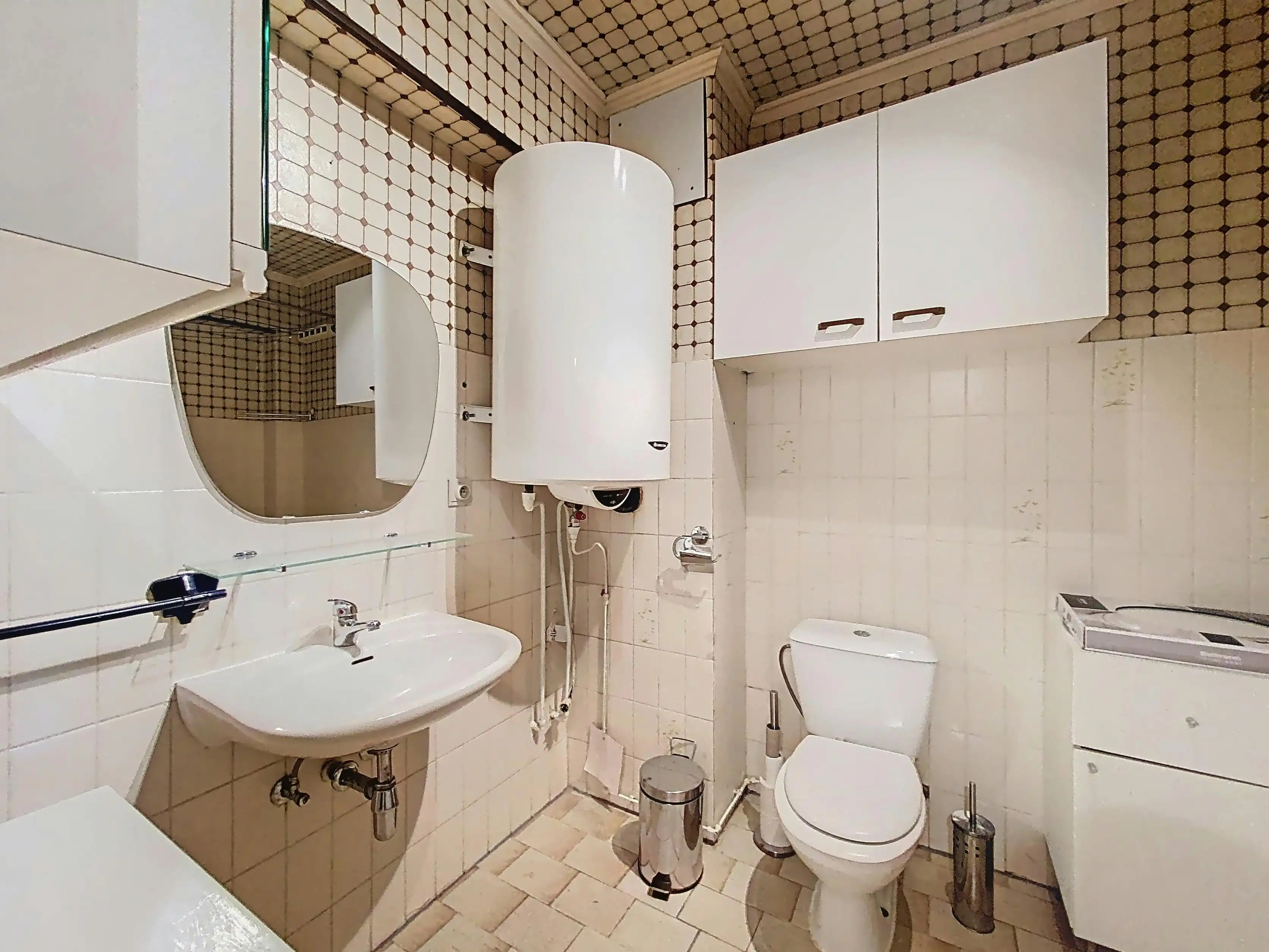 Appartement met 3 slaapkamers en garage te koop in Eeklo foto 11