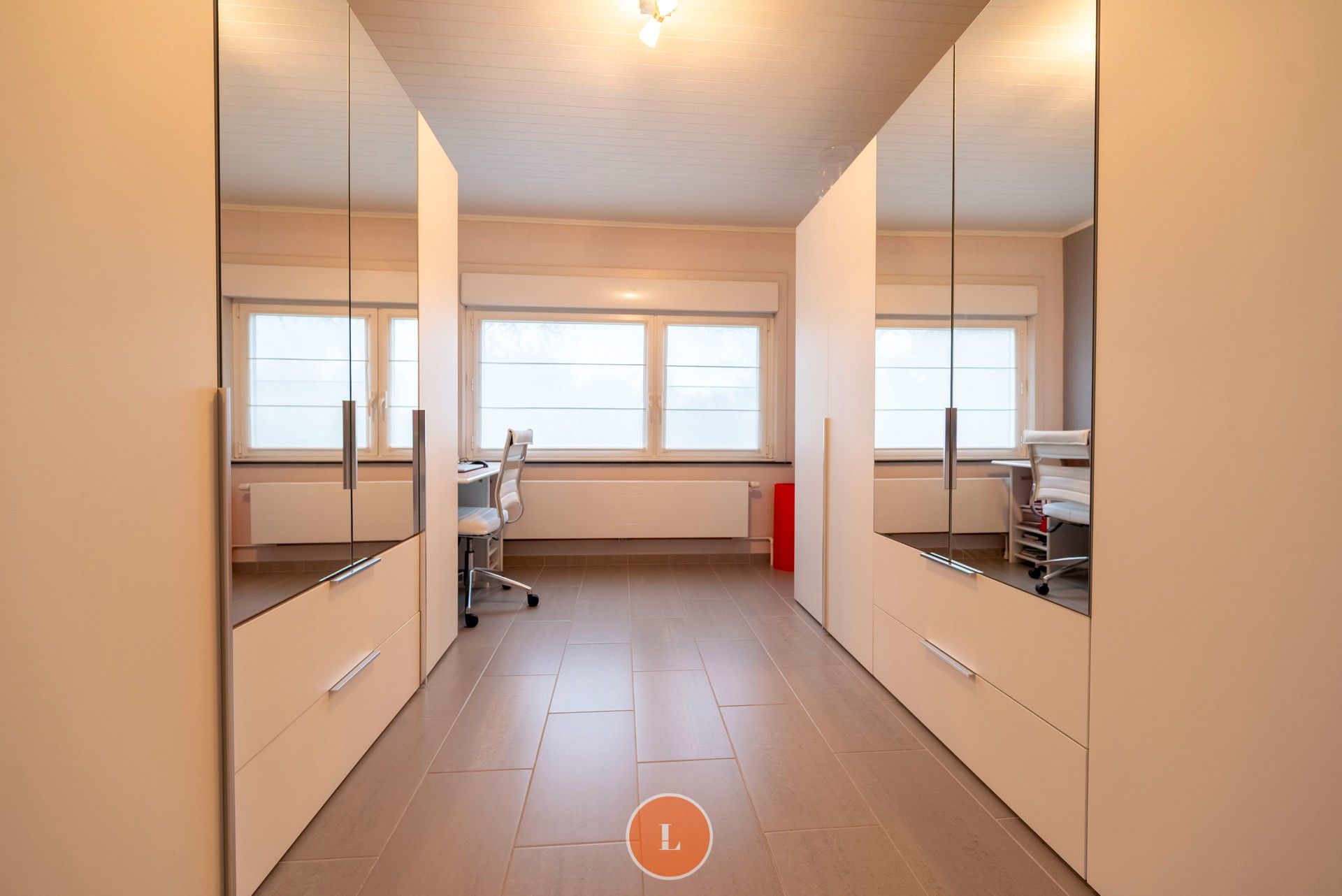 Ruime en rustige gelegen woning op een perceel van 445m² foto 17
