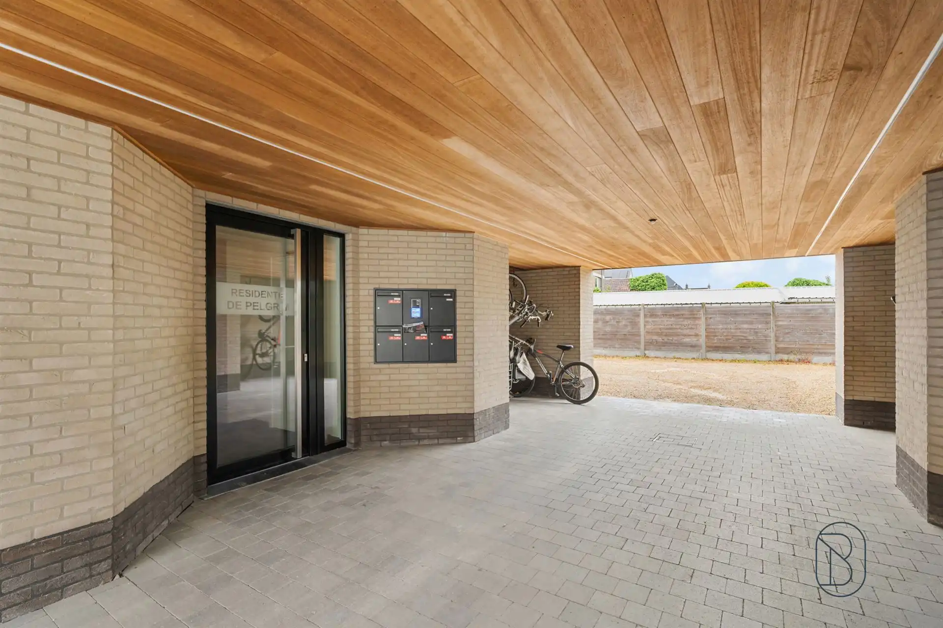 Recent appartement met 2 slaapkamers in Landegem foto 12