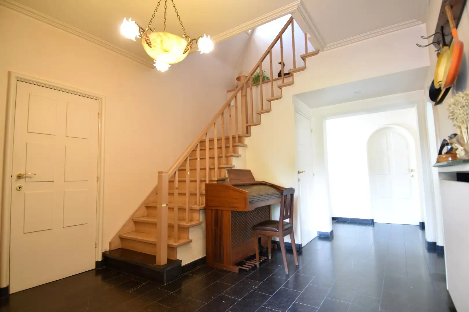 Villa met 4 slaapkamers (meer mogelijk!), garage en zonnige tuin te koop in Avelgem foto 4