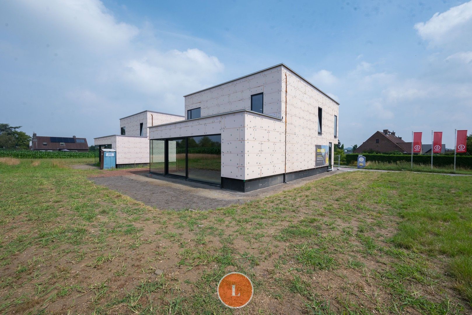 Unieke kans in Marke: Ruime casco villa op 569m² foto 21