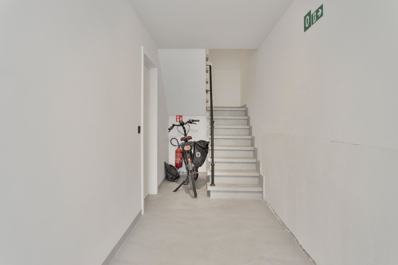 Prachtig Duplex appartement in Gentbrugge: moderne stijl en optimale ruimtebenutting foto 3