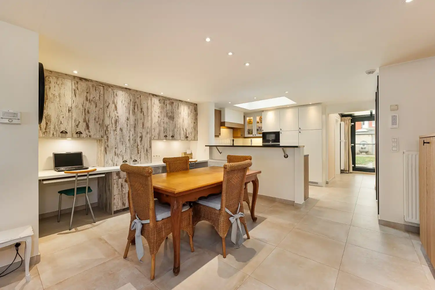 Een instapklare woning in centrum Schoten foto 4