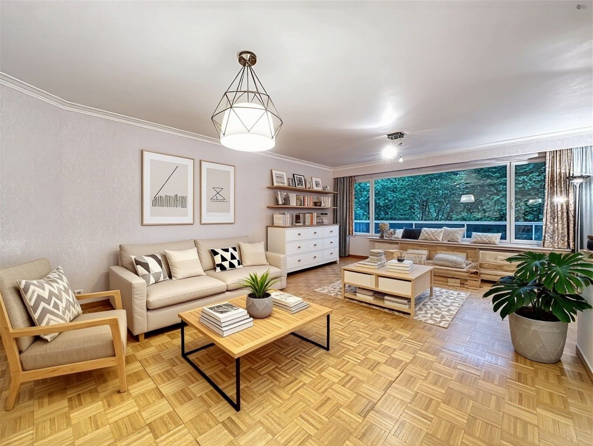 Ruim en lichtrijk 3 slpk appartement met een fantastisch uitzicht foto {{pictureIndex}}