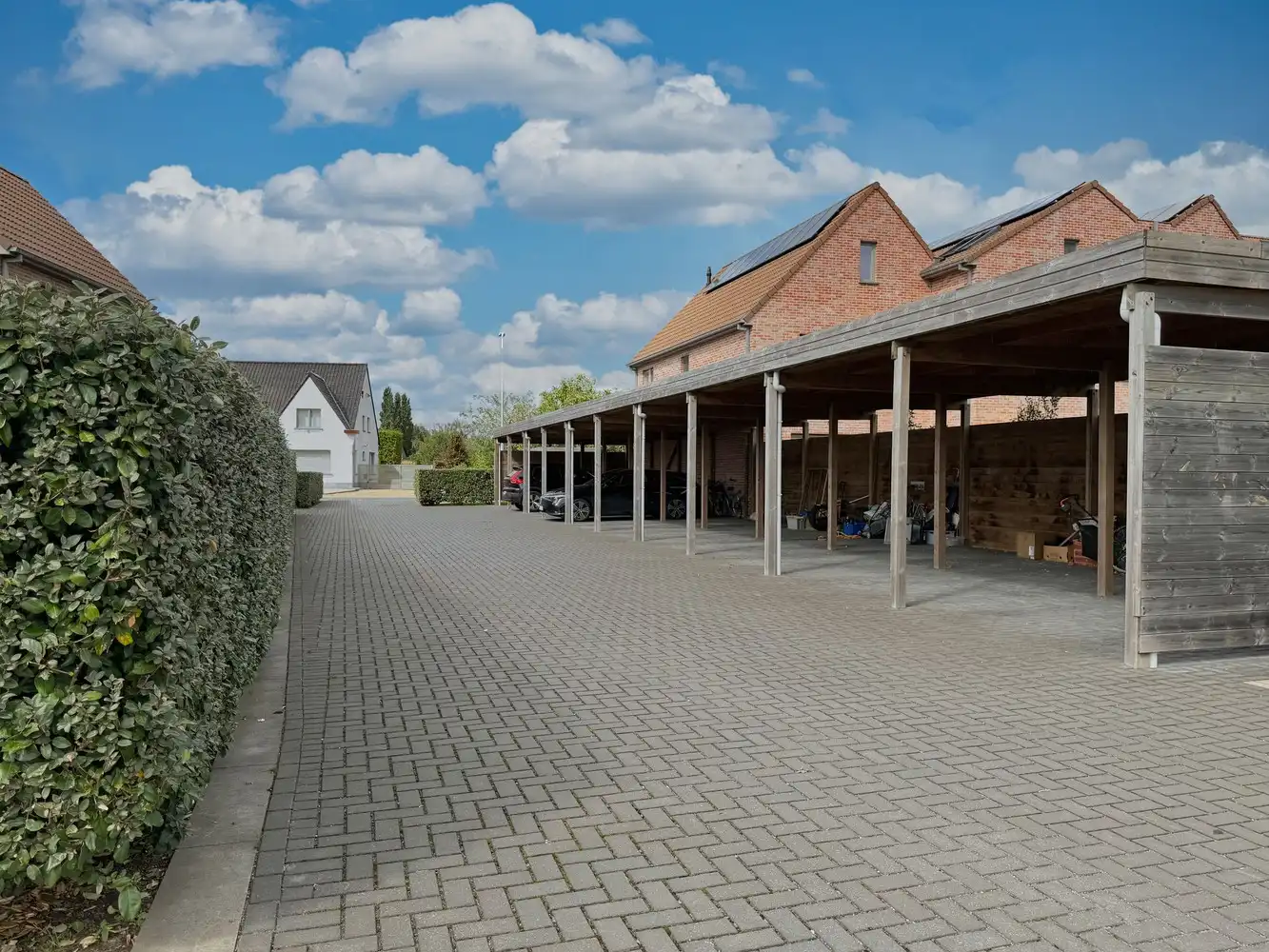 Recente, energiezuinige woning met landelijk verzicht foto 18