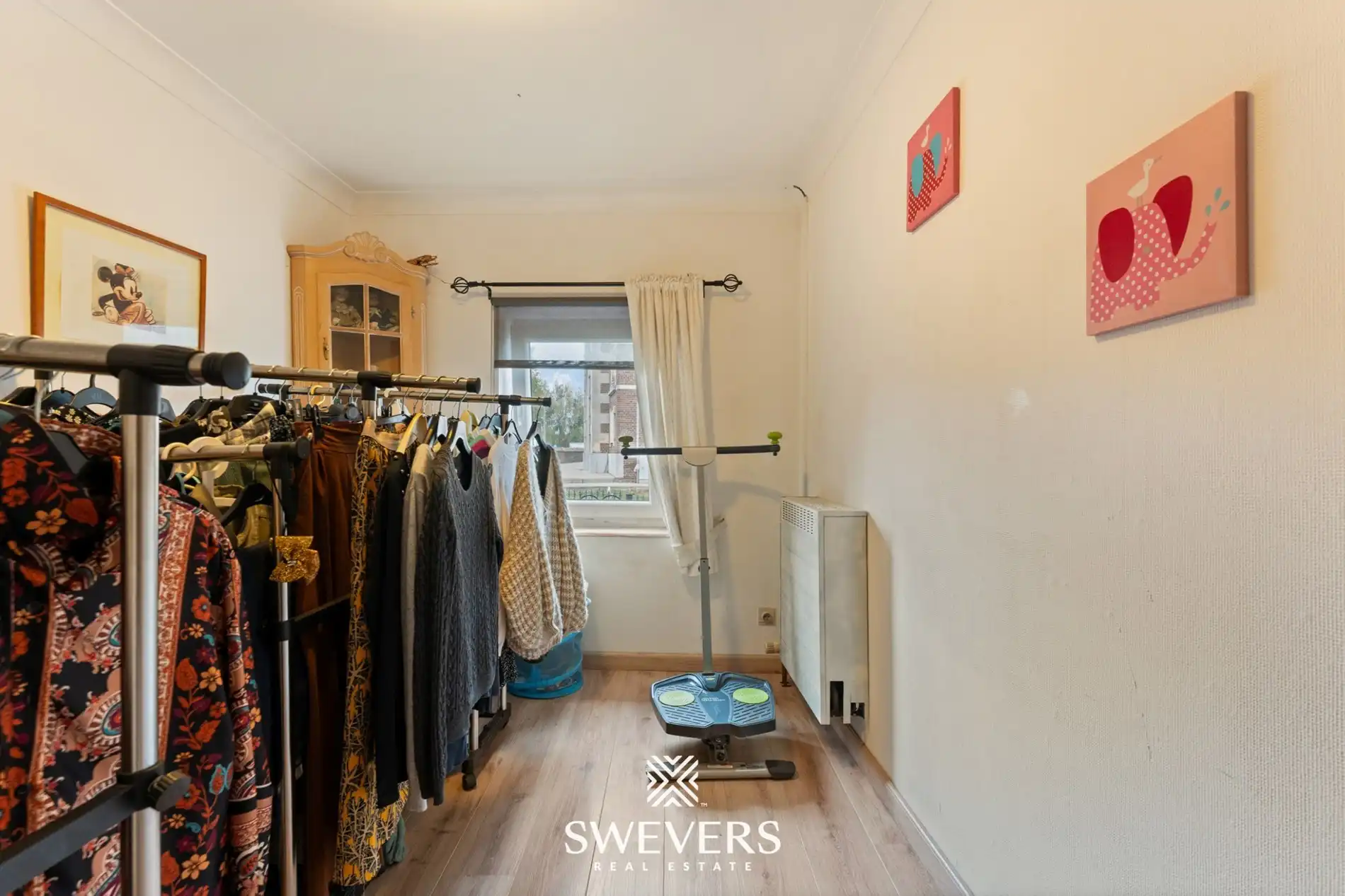 Instapklare, charmante rijwoning met terras in het groene Jesseren   foto 19