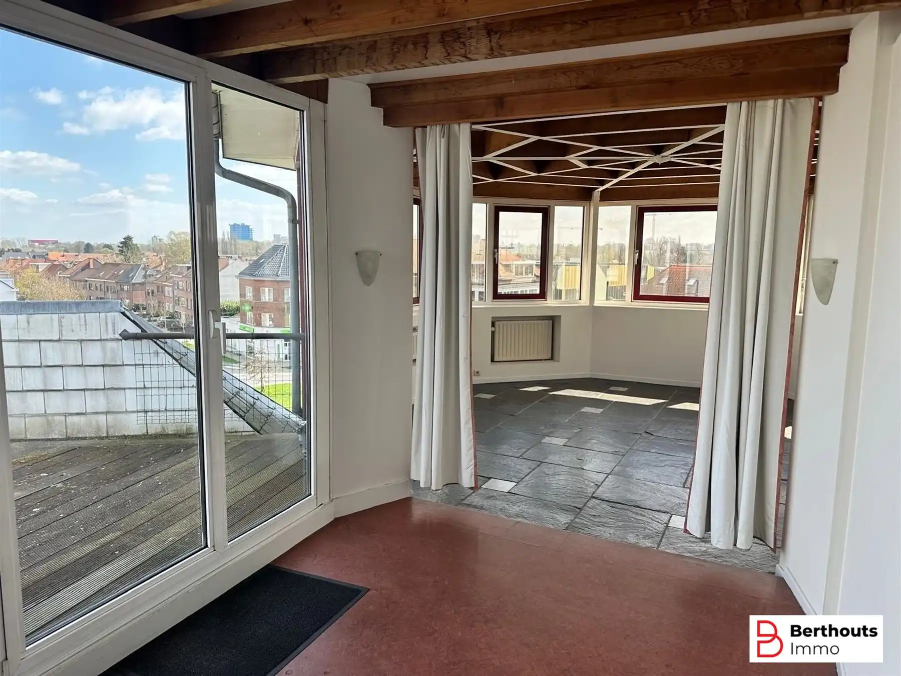 Appartement met 2 slaapkamers foto 2