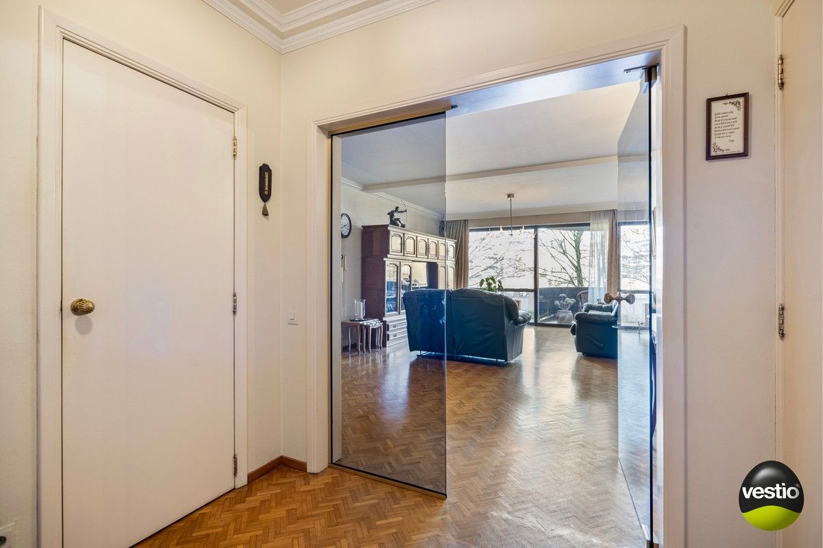3 slaapkamer appartement met mogelijkheid aankoop garagebox op Holland Veld. foto 8