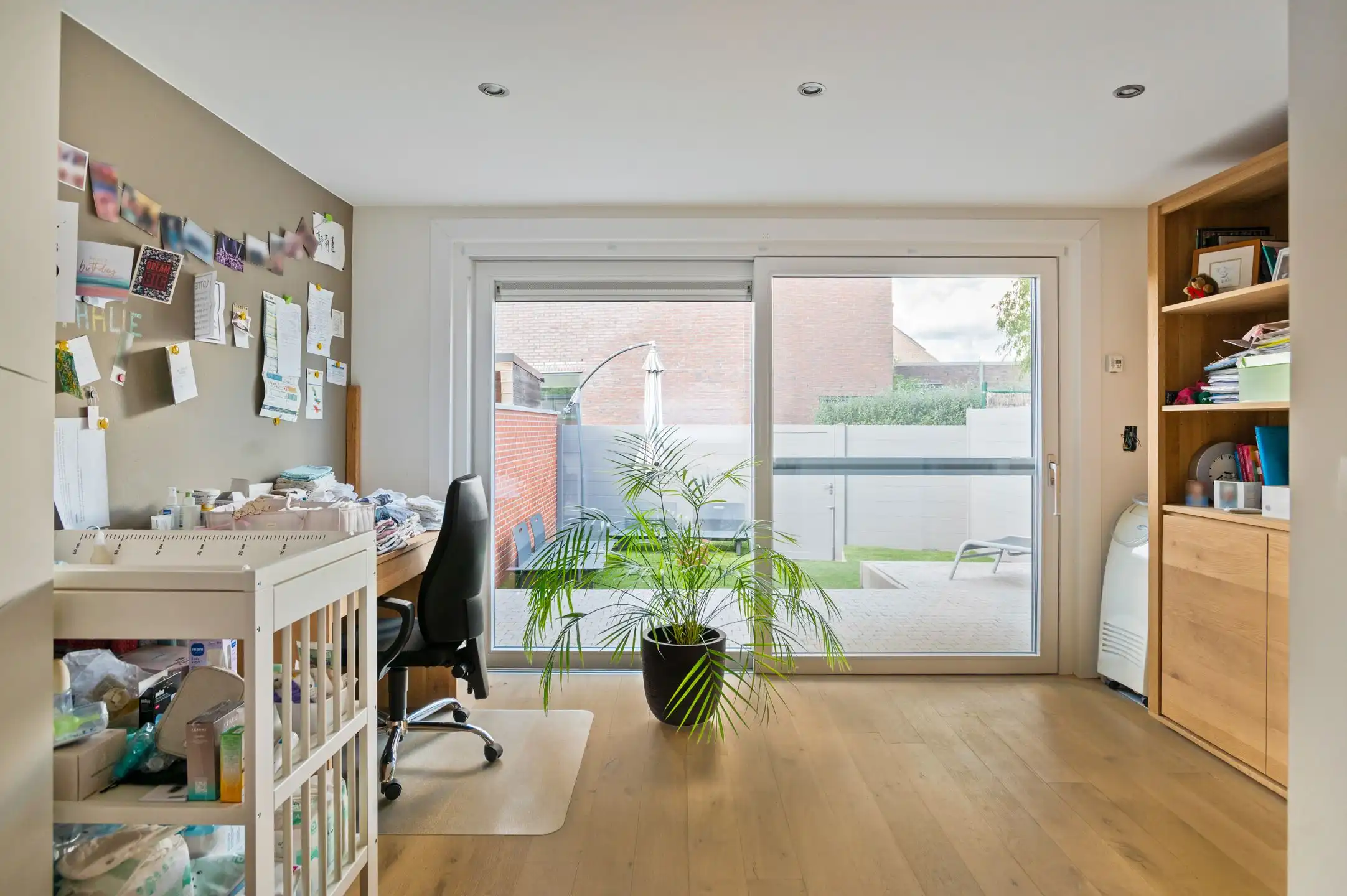 Toffe woning nabij het centrum van Schoten! foto 10