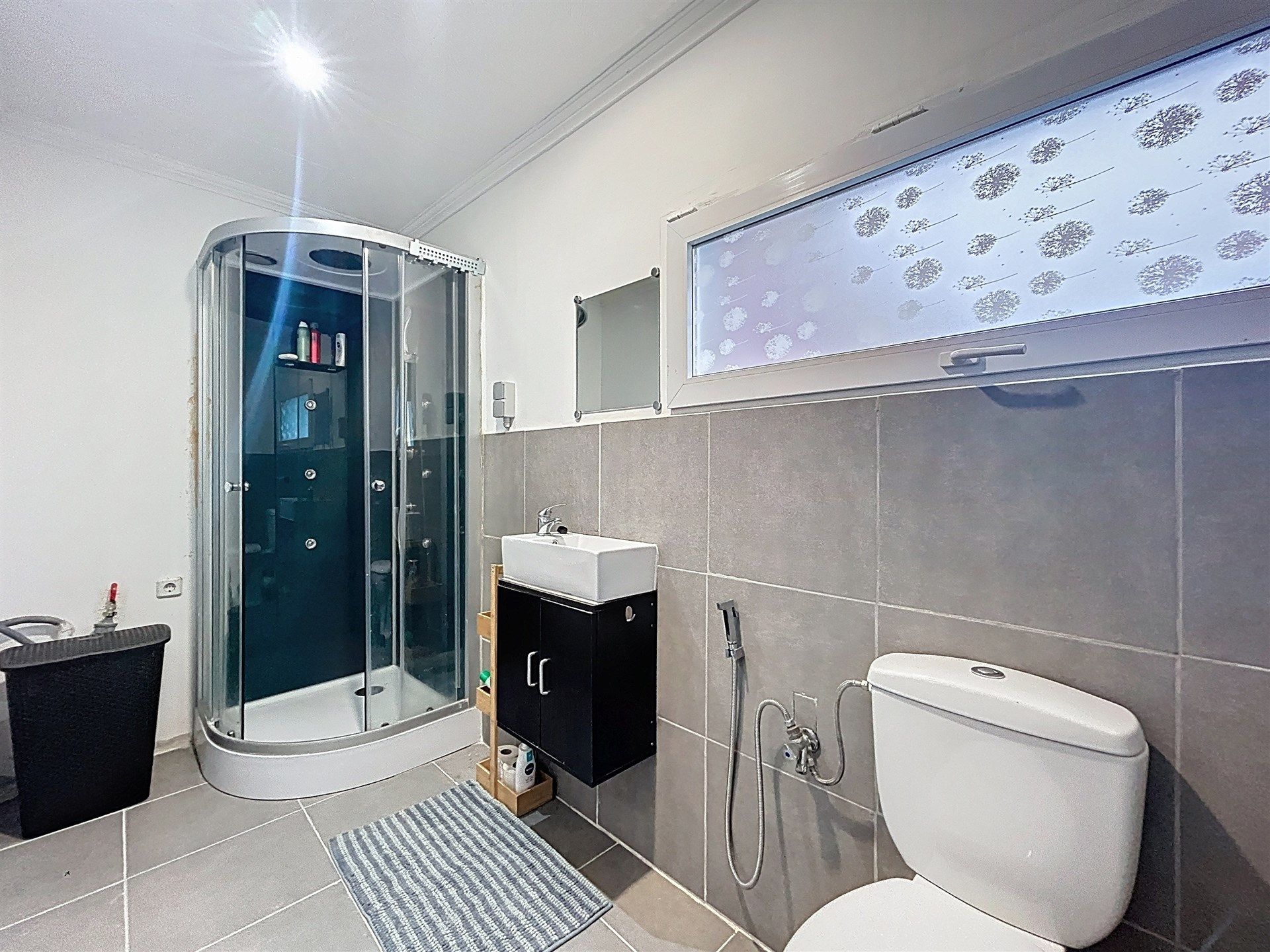 instapklare gezinswoning met 4 slaapkamers en bijgebouw op perceel van 400m²  foto 20