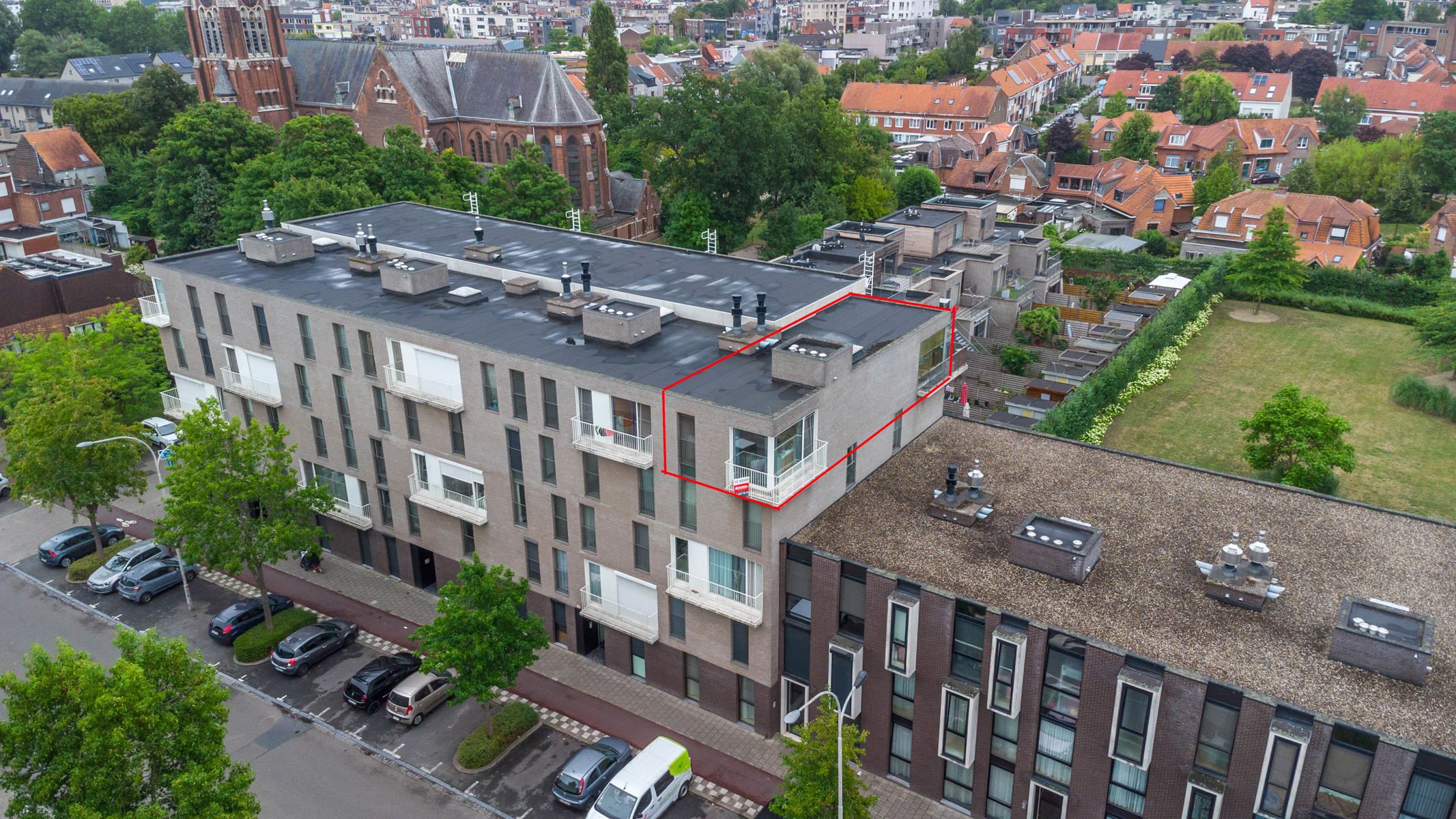 Instapklaar app mogelijkheid tot huren van autostaanplaats. foto 5