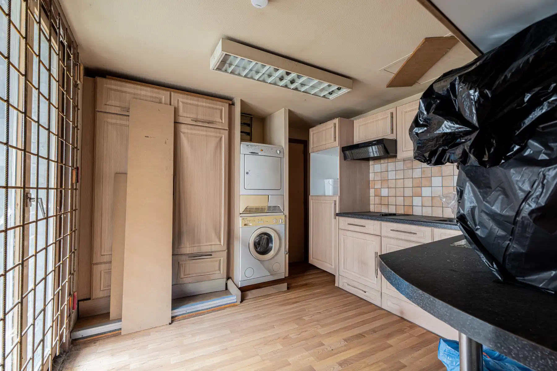 Veelzijdig handelshuis op toplocatie in het centrum van Halle foto 11