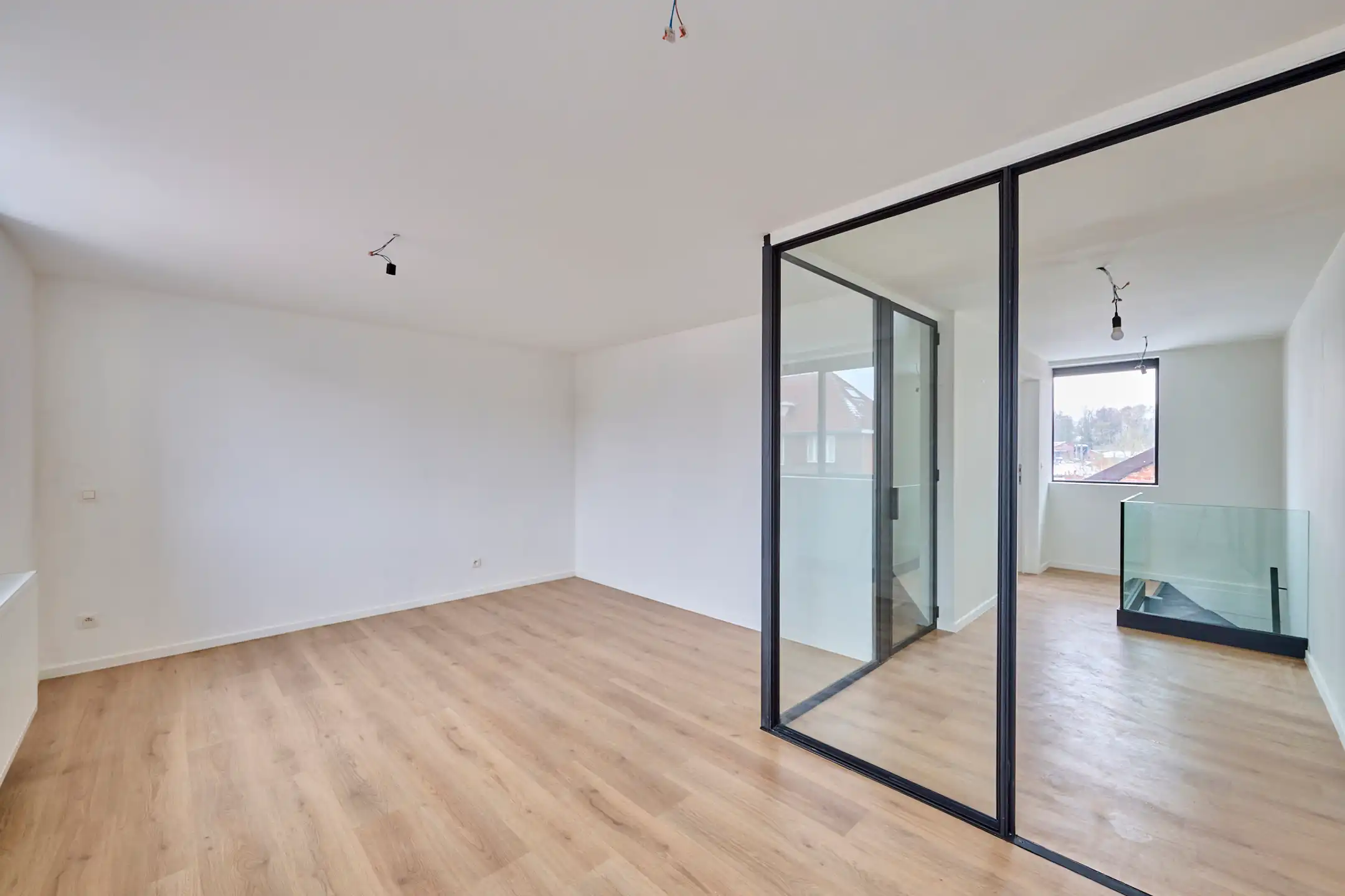 RUIME GERENOVEERDE WONING  foto 10