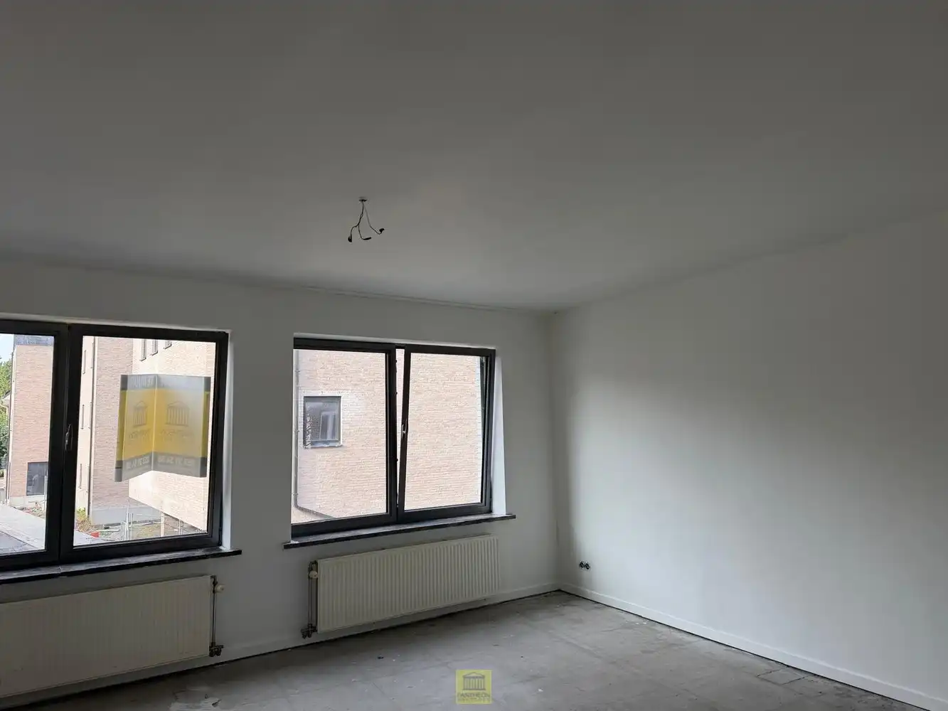 Lichtrijk 1-slaapkamerappartement in het hart van Lede foto 5
