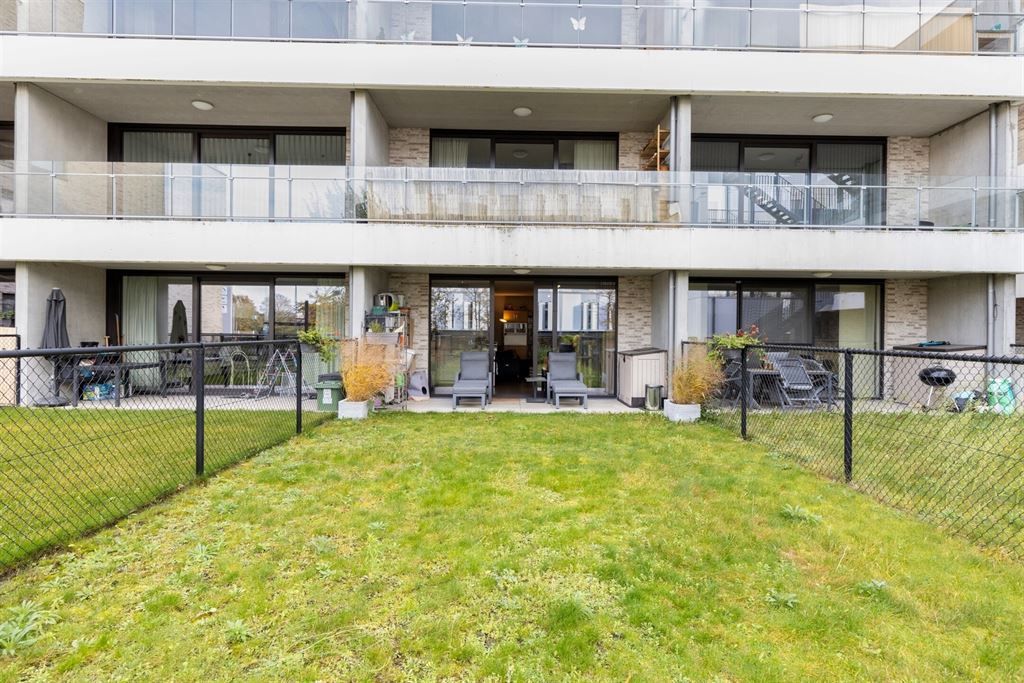 Gelijkvloers appartement met tuin te Herent centrum! foto {{pictureIndex}}