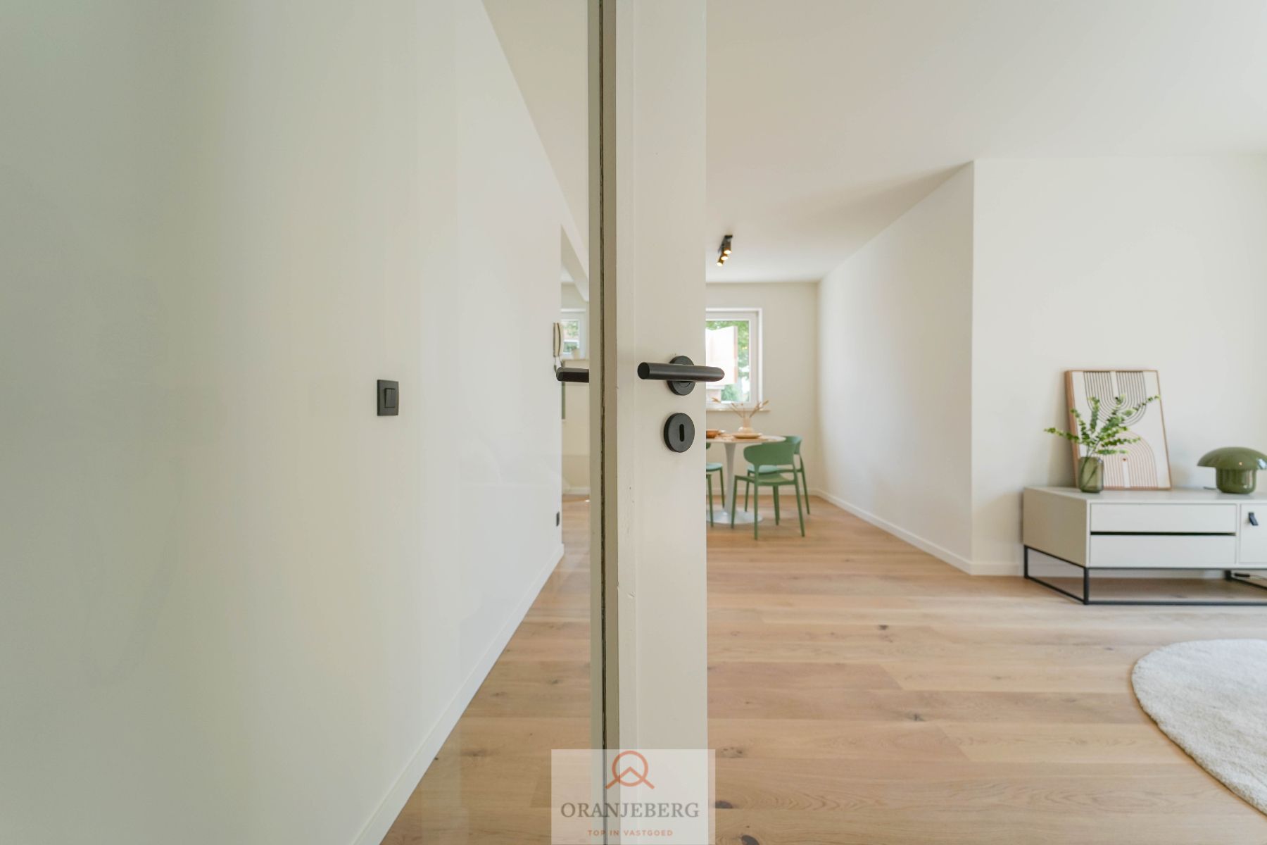 Gerenoveerd 2 slpk- appartement Sint-Amandsberg! foto 14