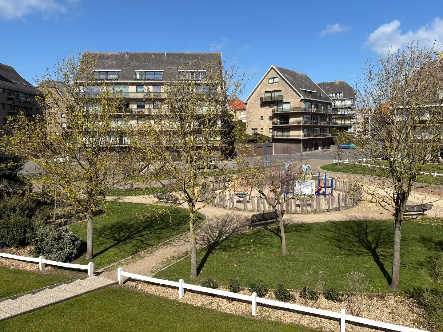 Zonnig duplex appartement met terras – vlak bij zee foto 24